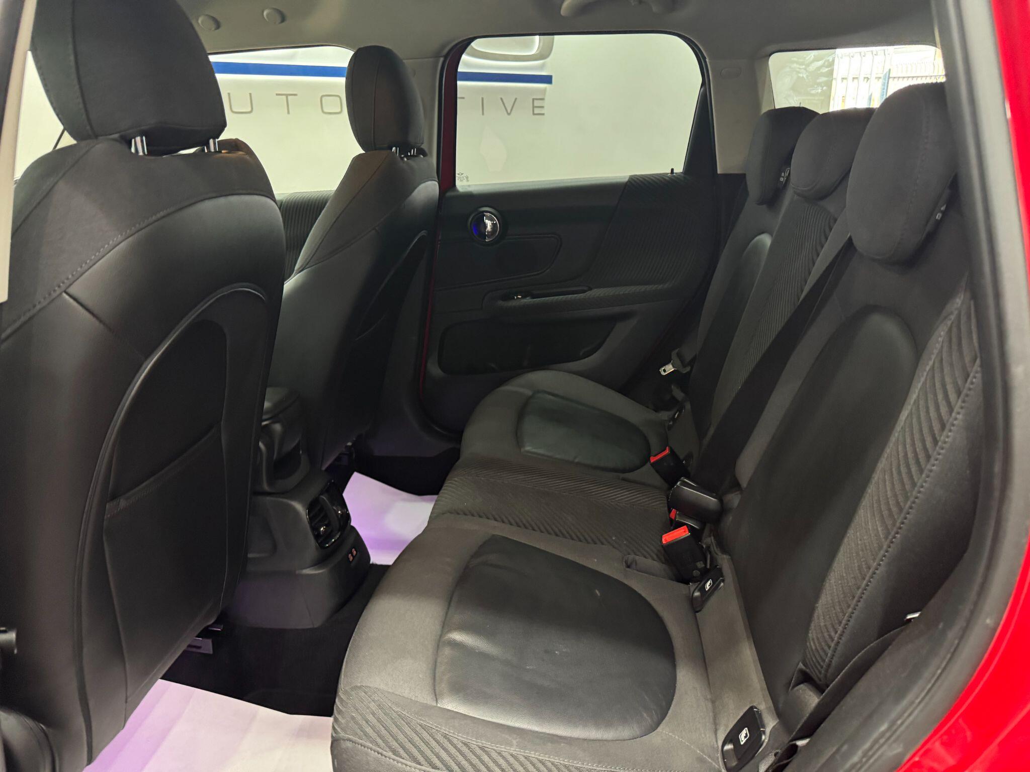Mini Countryman view 50