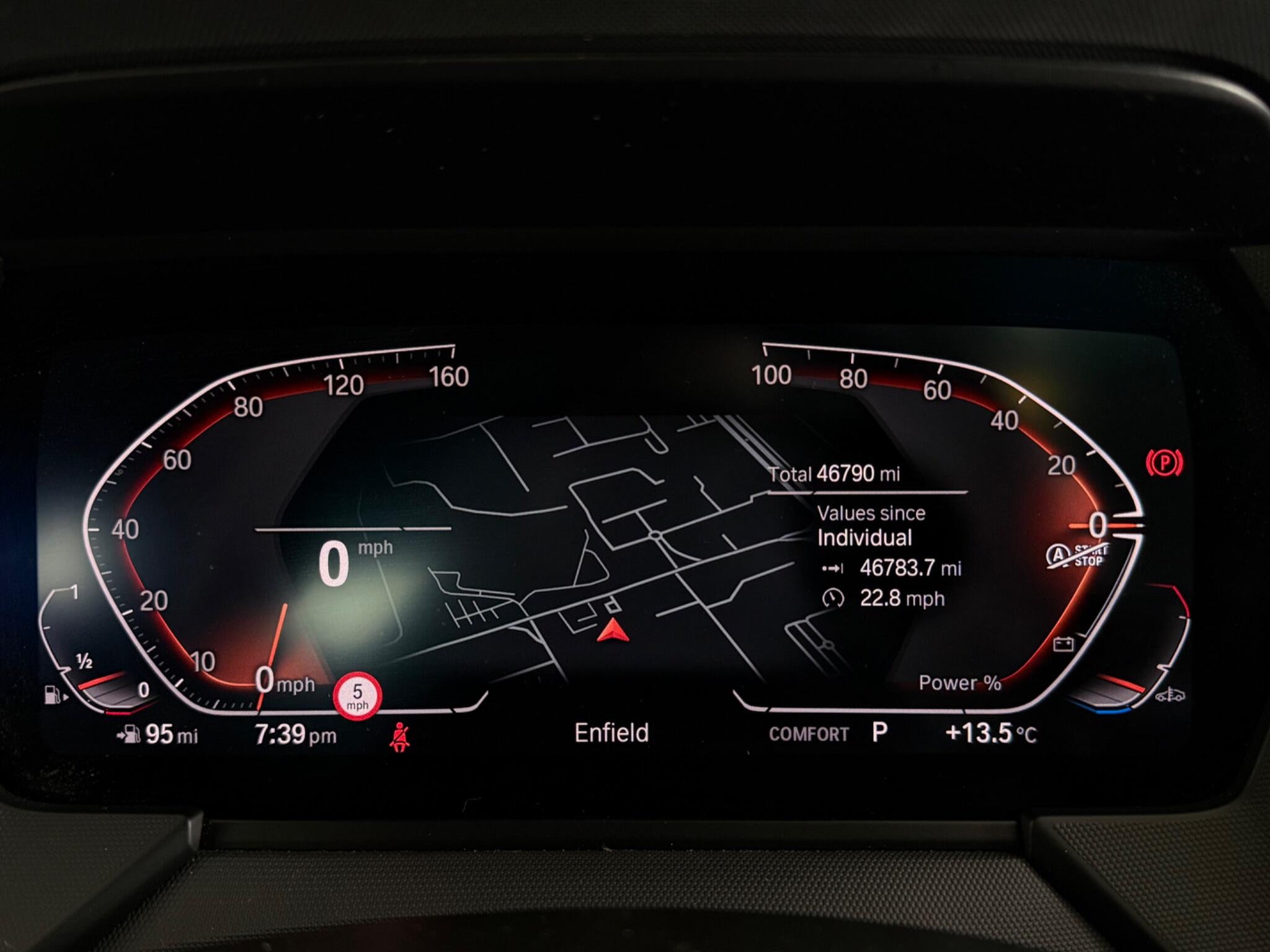 BMW 1 Series view 18