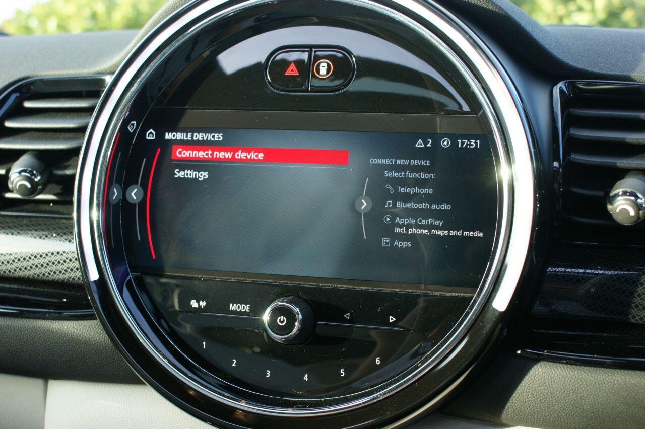 Mini Clubman view 69