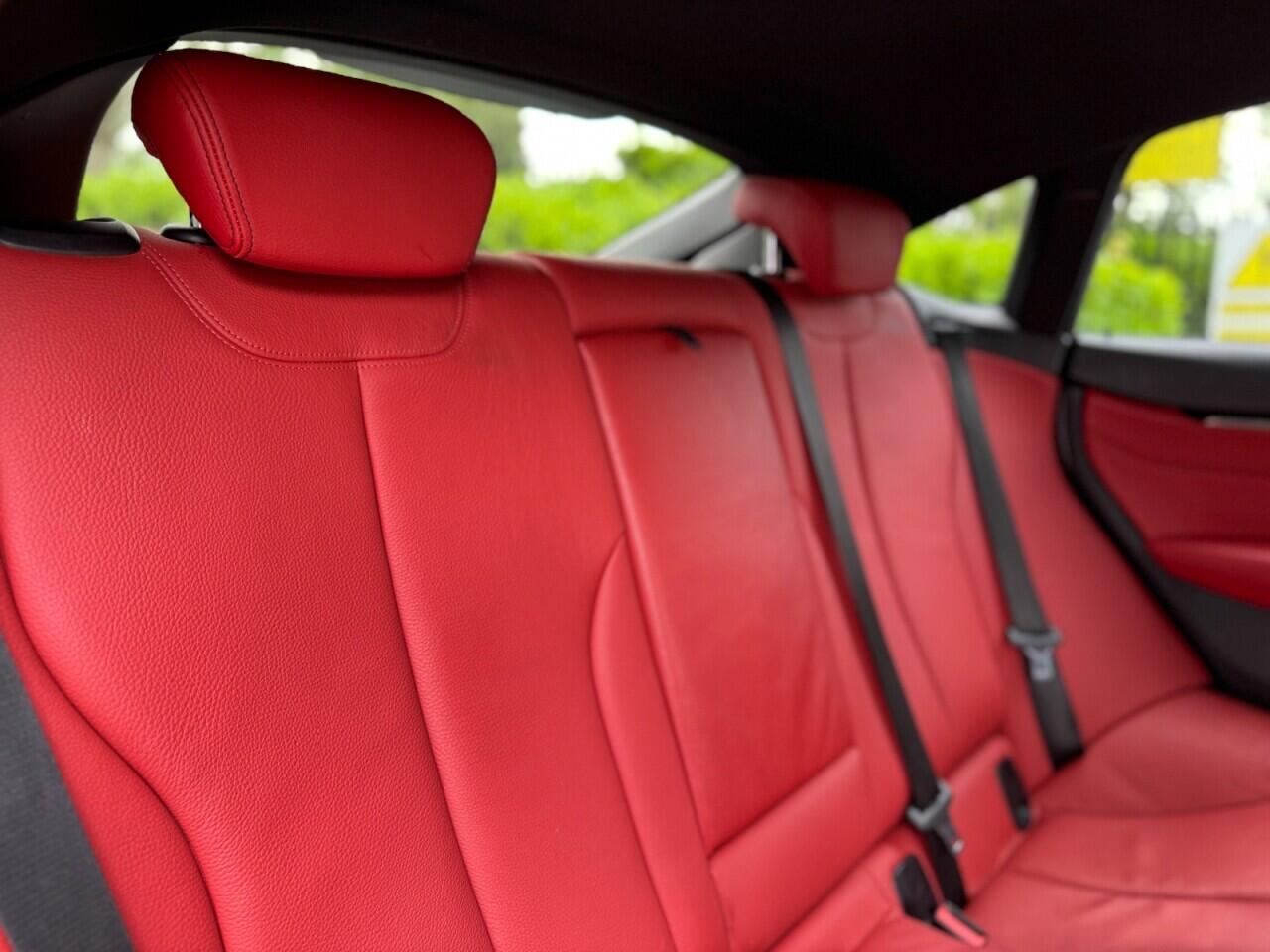 BMW 4 Series view 33