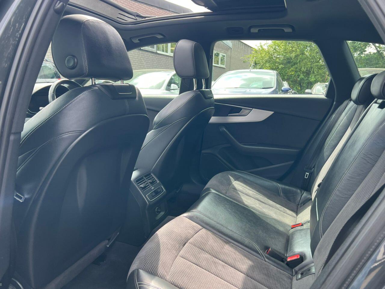 Audi A4 view 22