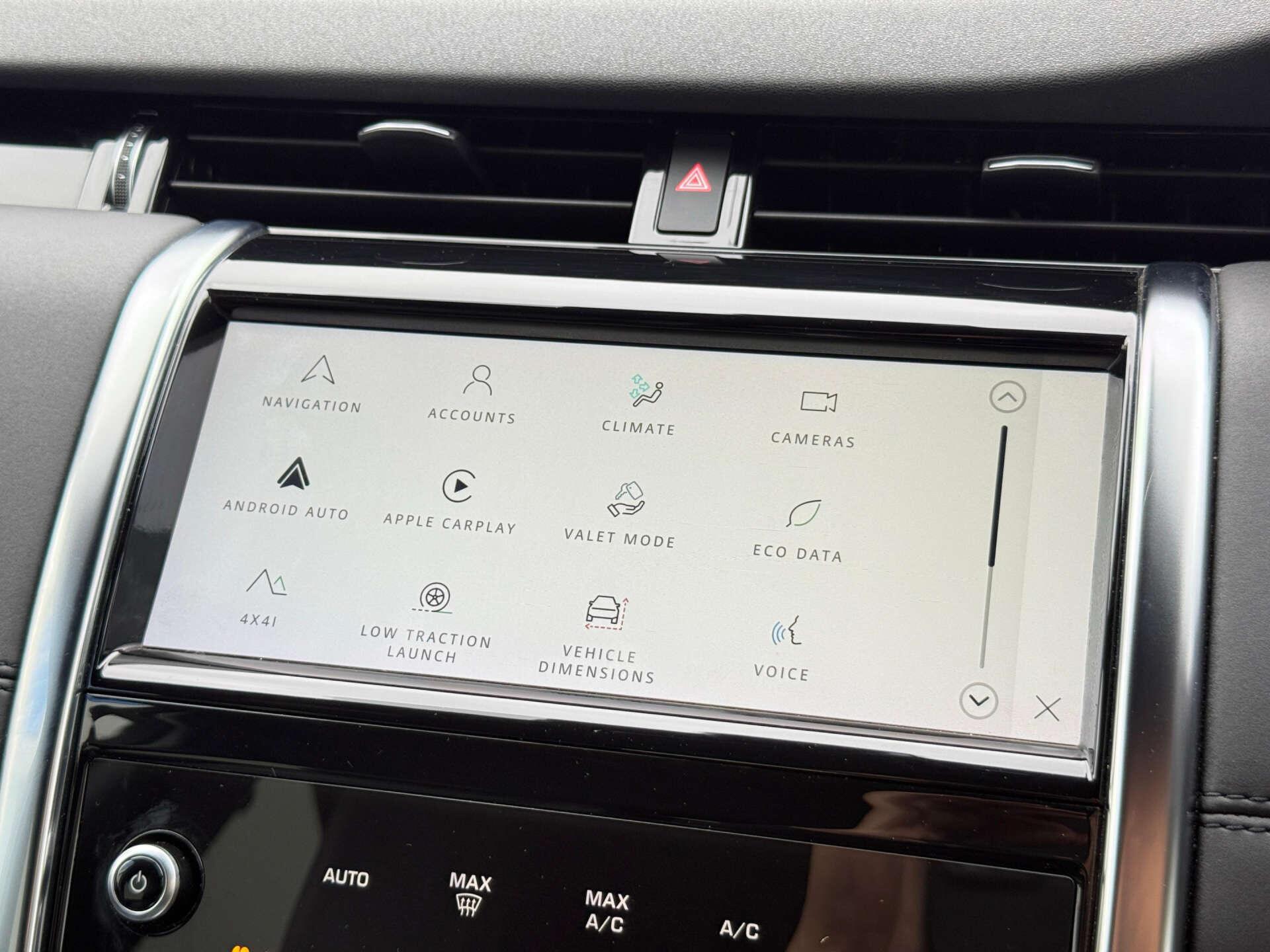 Land Rover Discovery Sport view 71