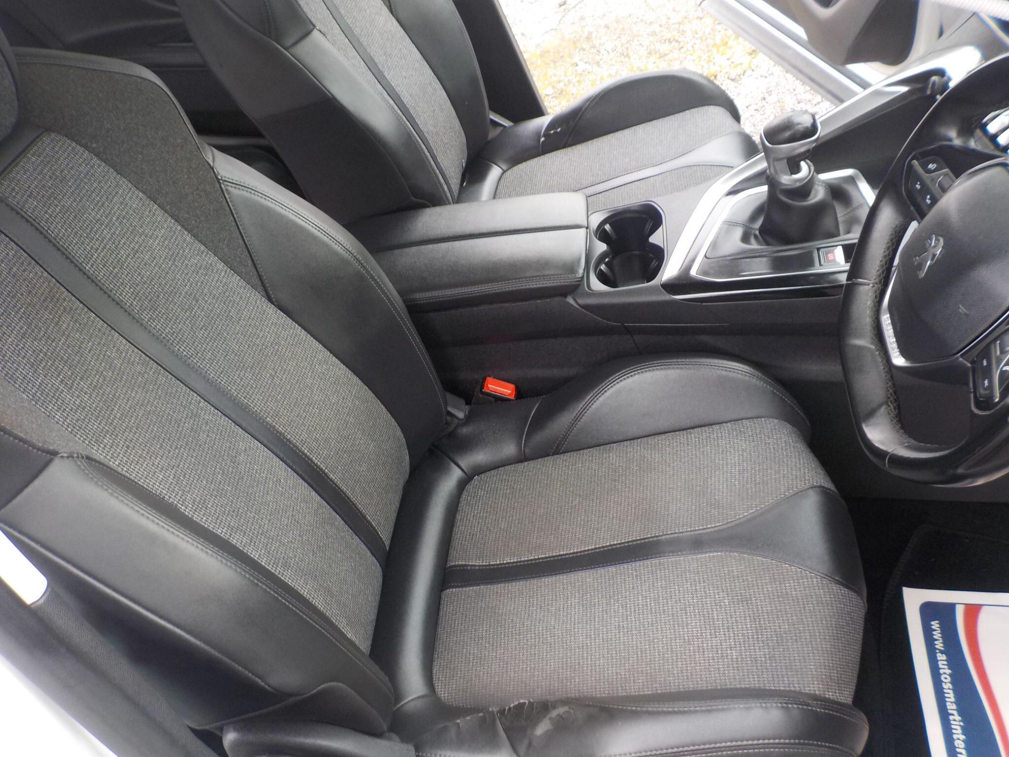 Peugeot 3008 1.5 BlueHDi Allure Euro 6 (s/s) 5dr