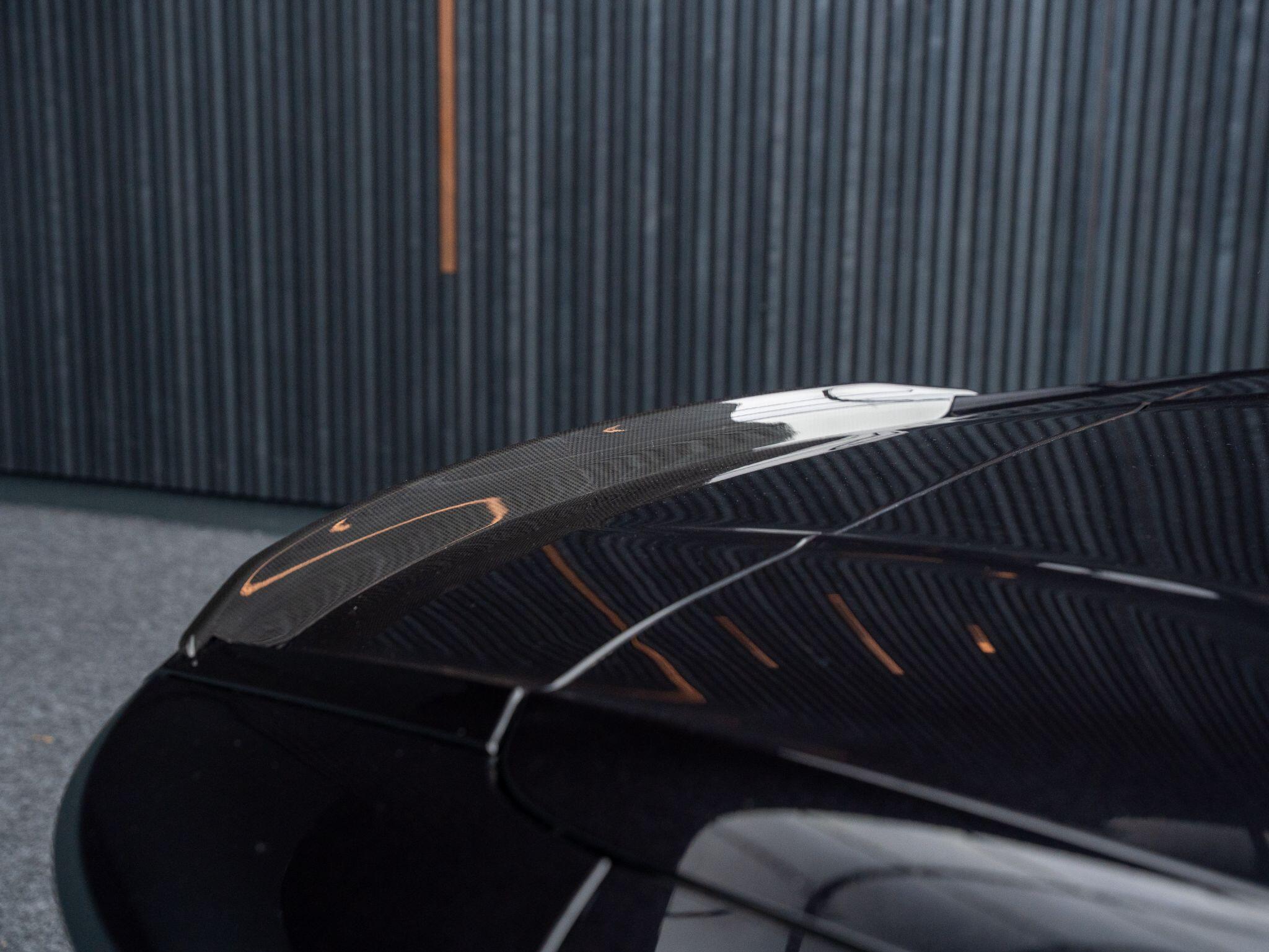 Aston Martin DBS view 10