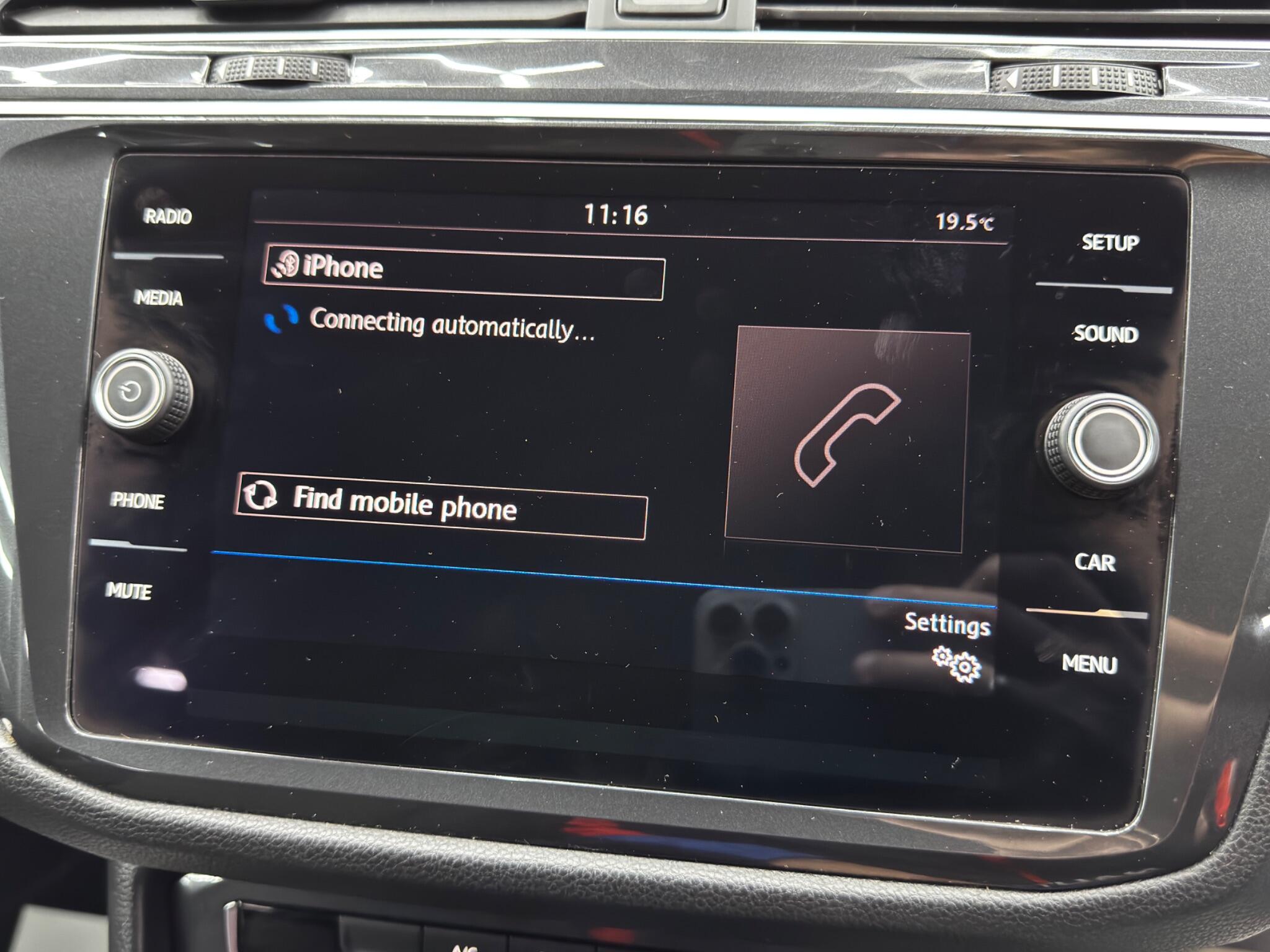 Volkswagen Tiguan view 31