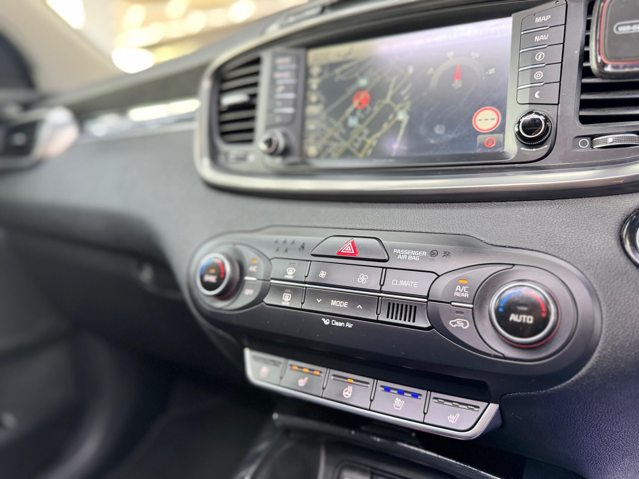 Kia Sorento view 50