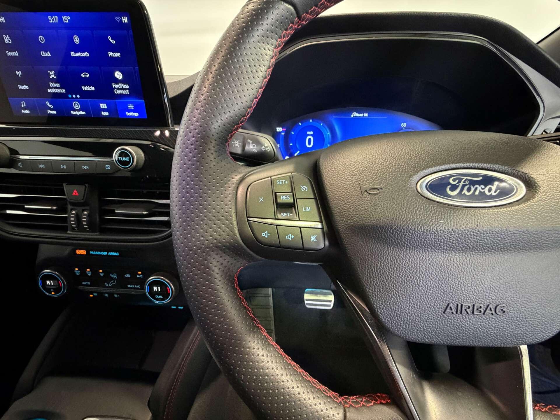 Ford Kuga view 33