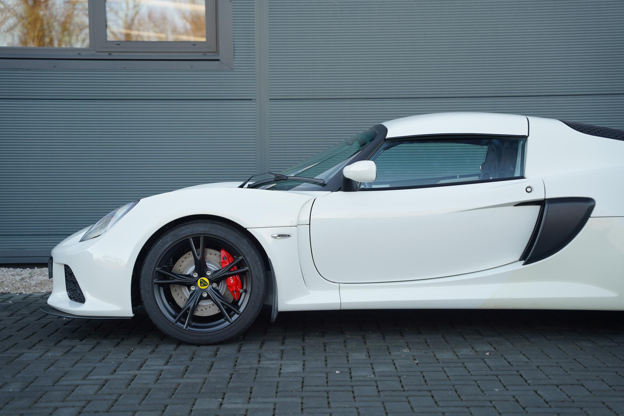 Lotus Exige view 9