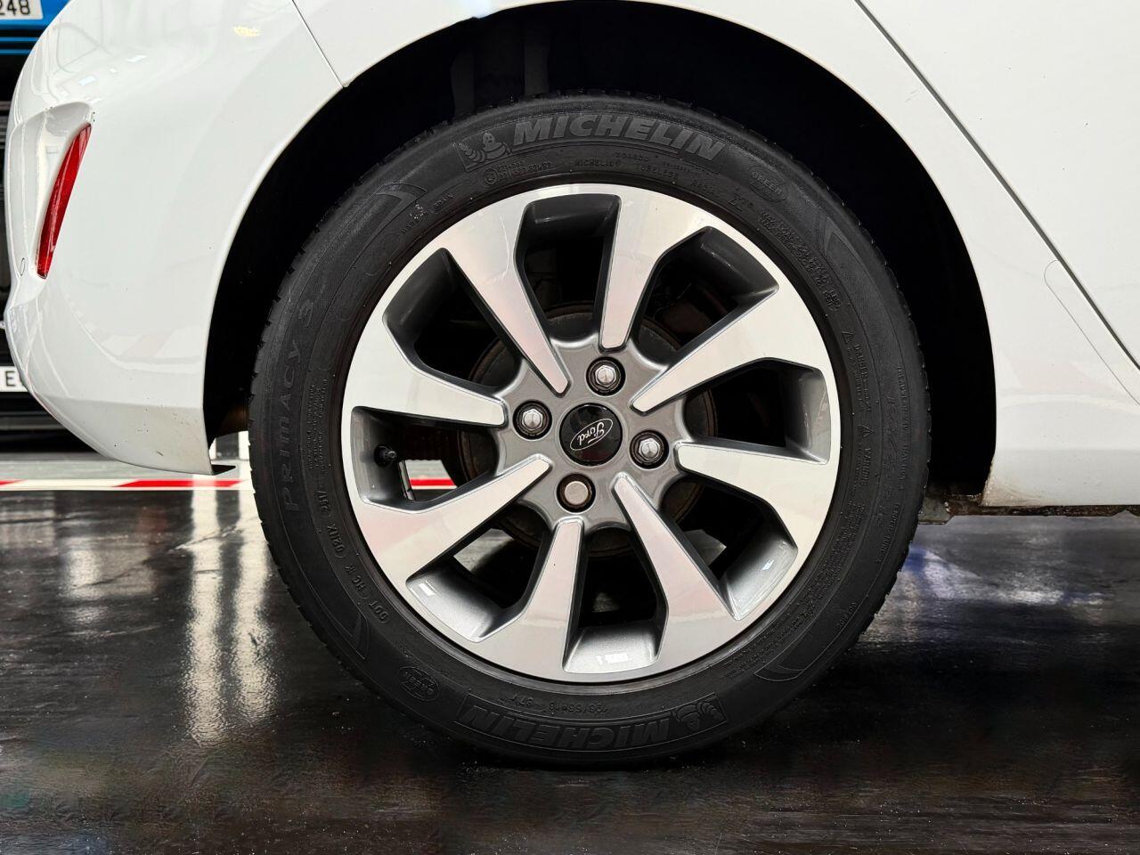Ford Fiesta view 10