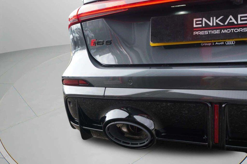 Audi RS5 view 16