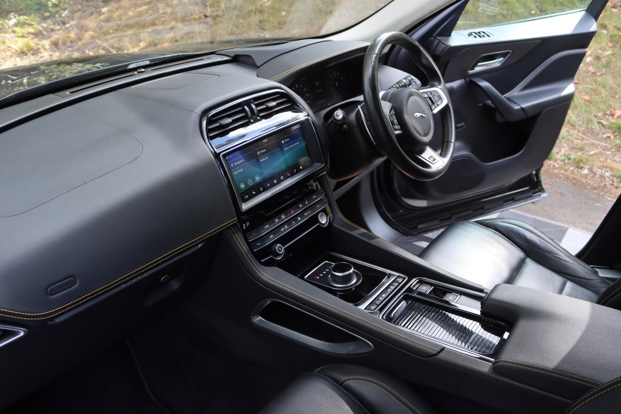 Jaguar F-Pace view 3