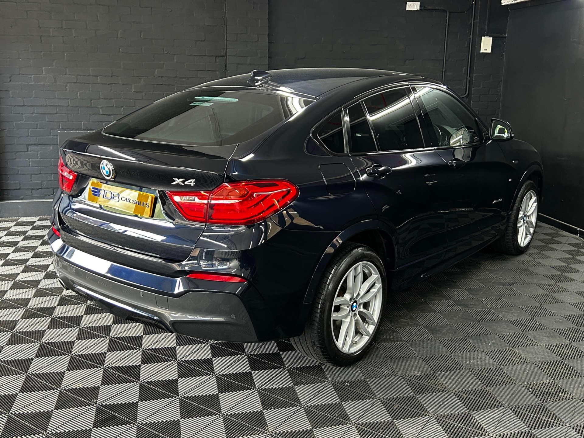 BMW X4 view 14