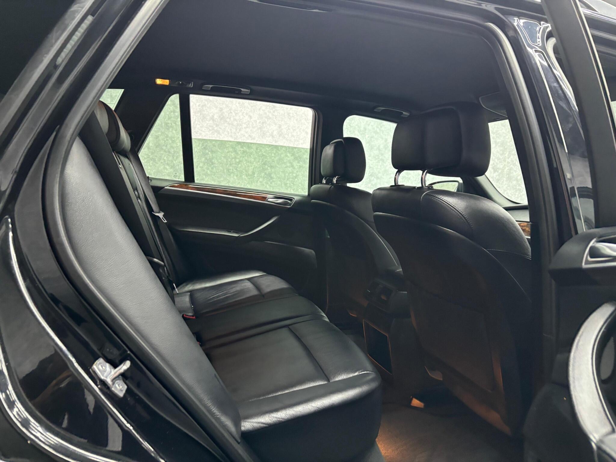 BMW X5 X5 view 6
