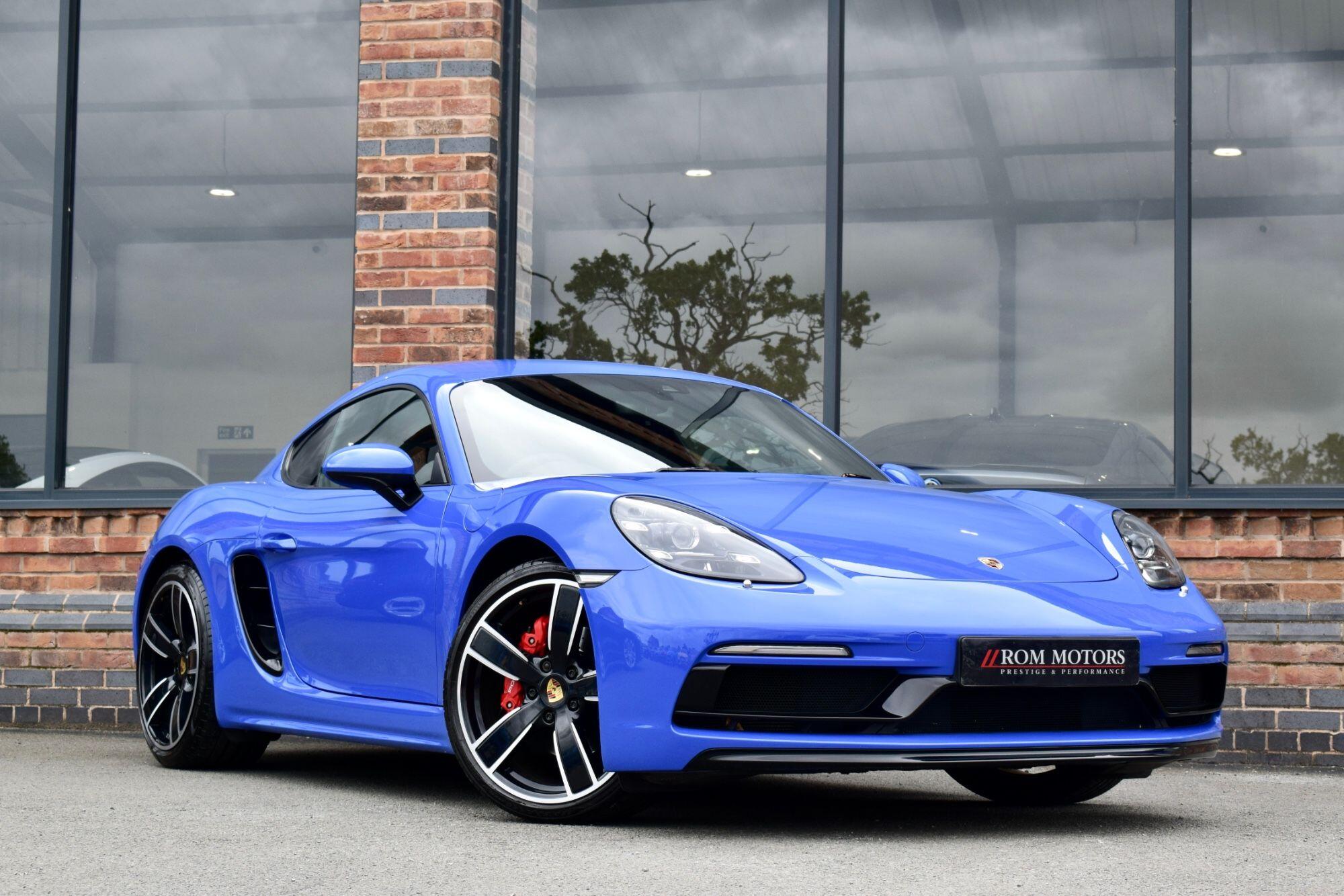 Porsche Cayman view 45