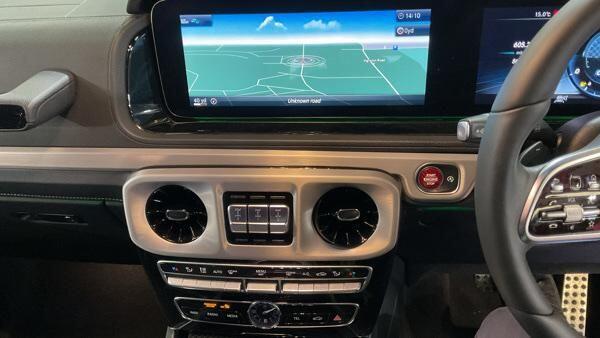 Mercedes-Benz G-Class view 5