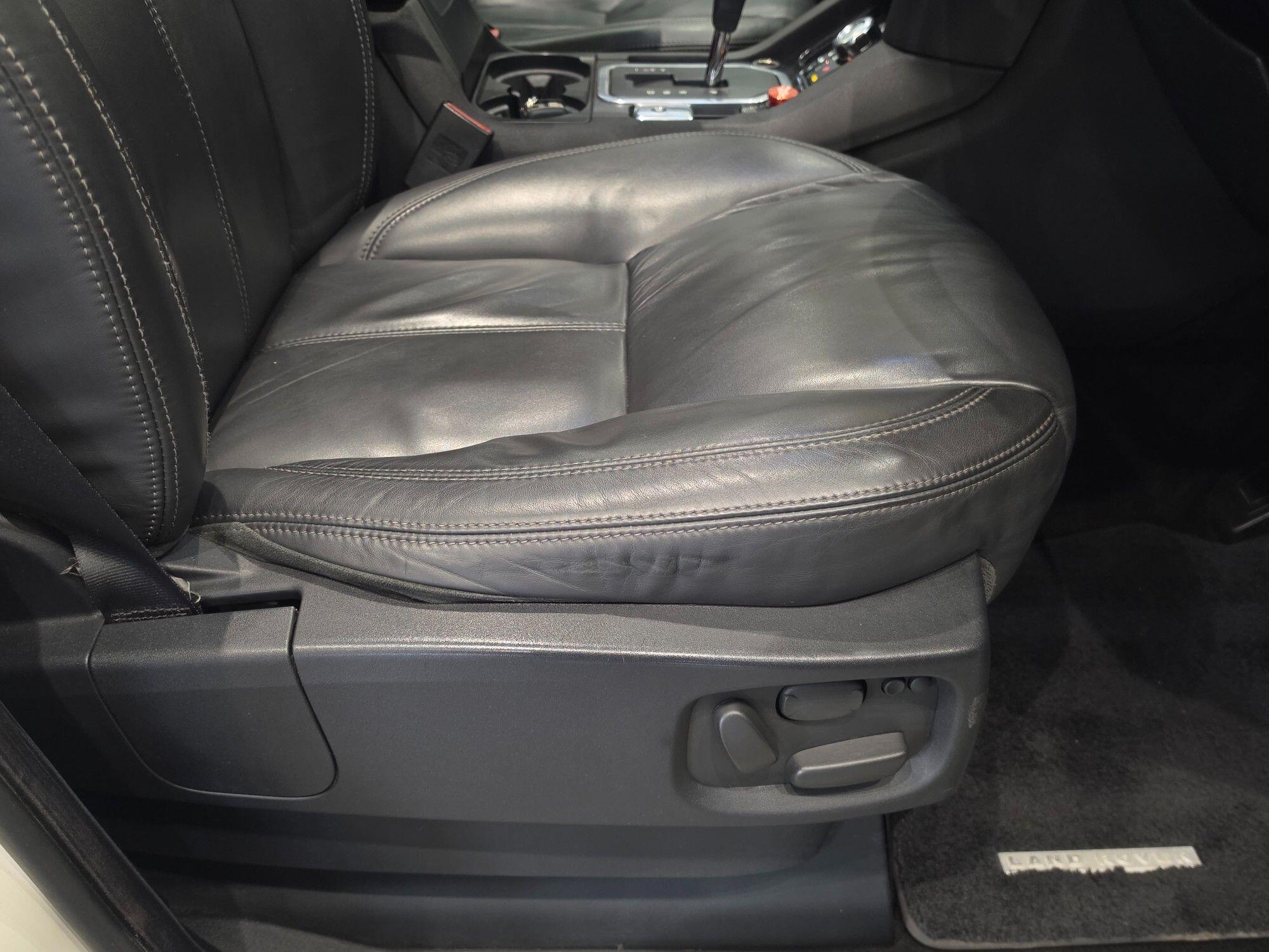 Land Rover Discovery view 108