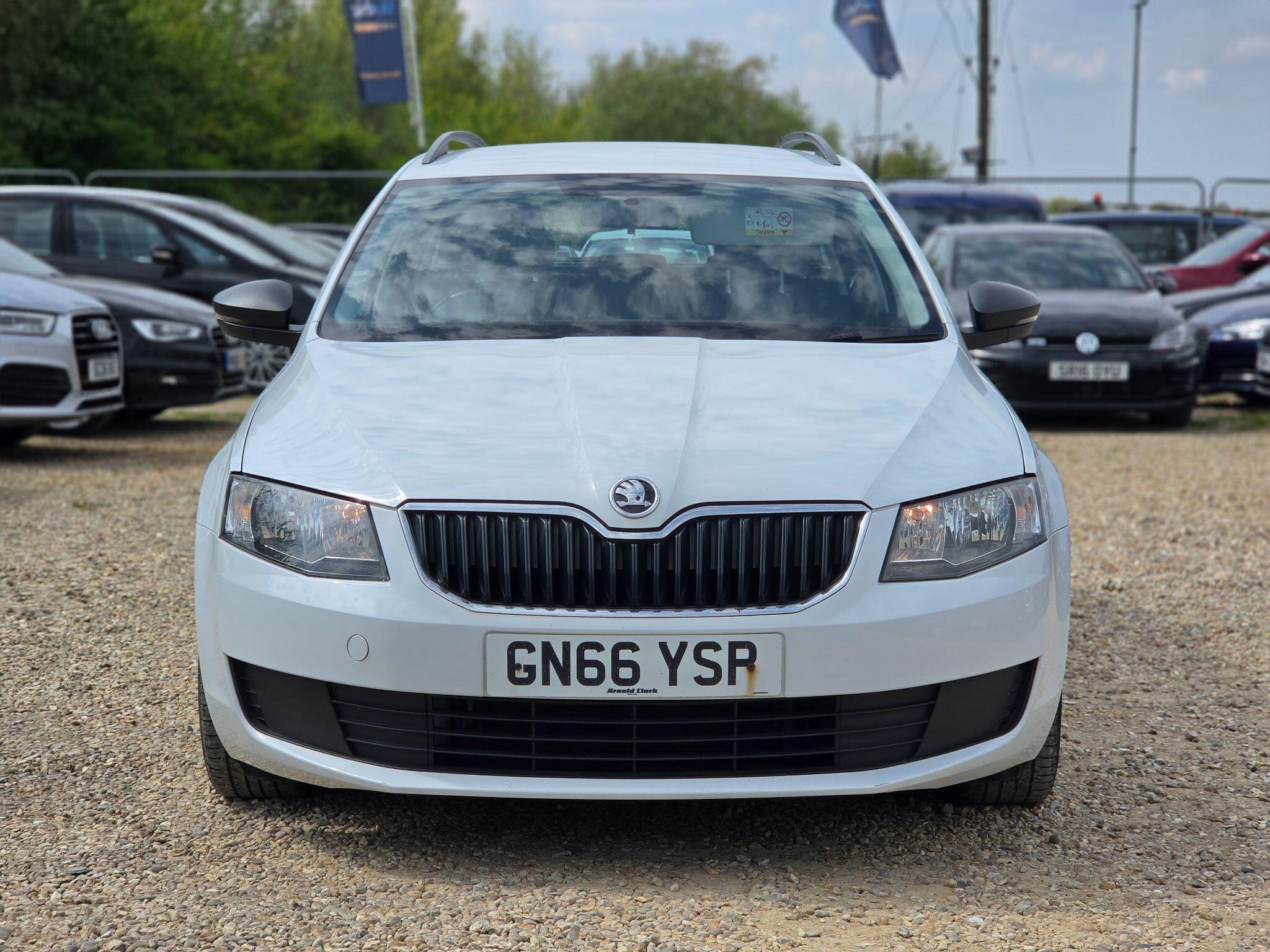 Skoda Octavia view 20