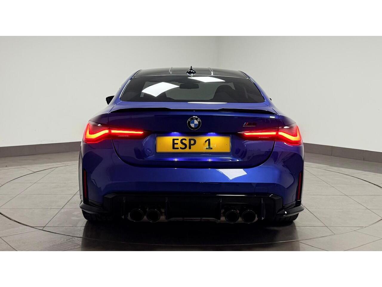 BMW M4 view 7