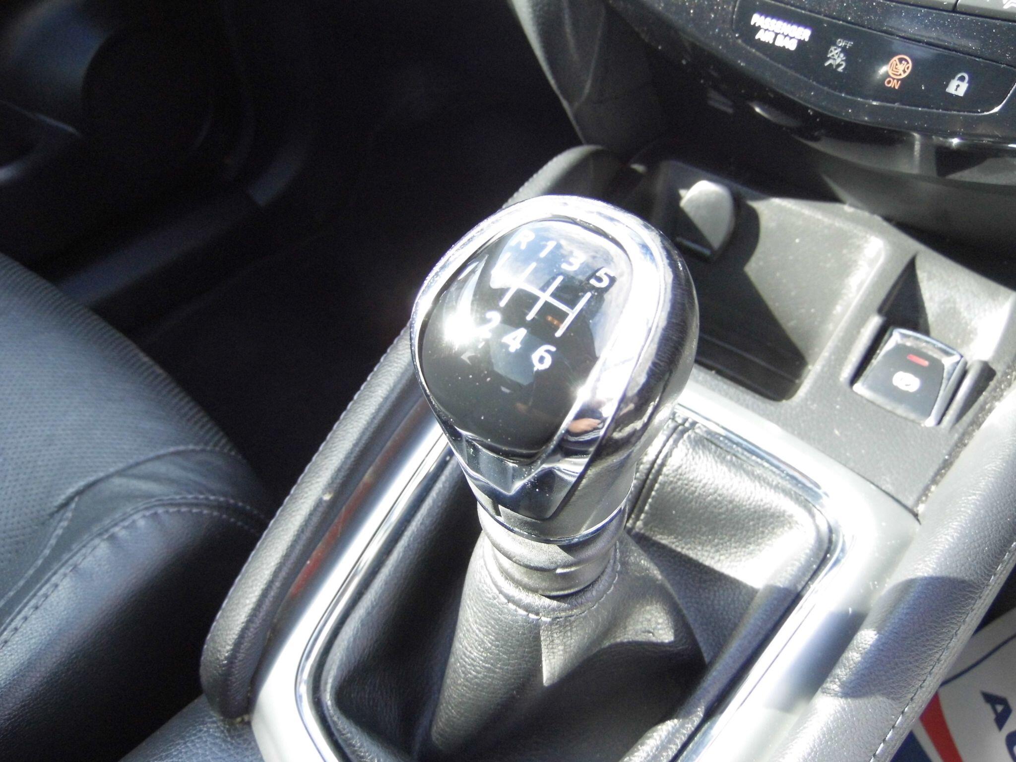 Nissan Qashqai view 36