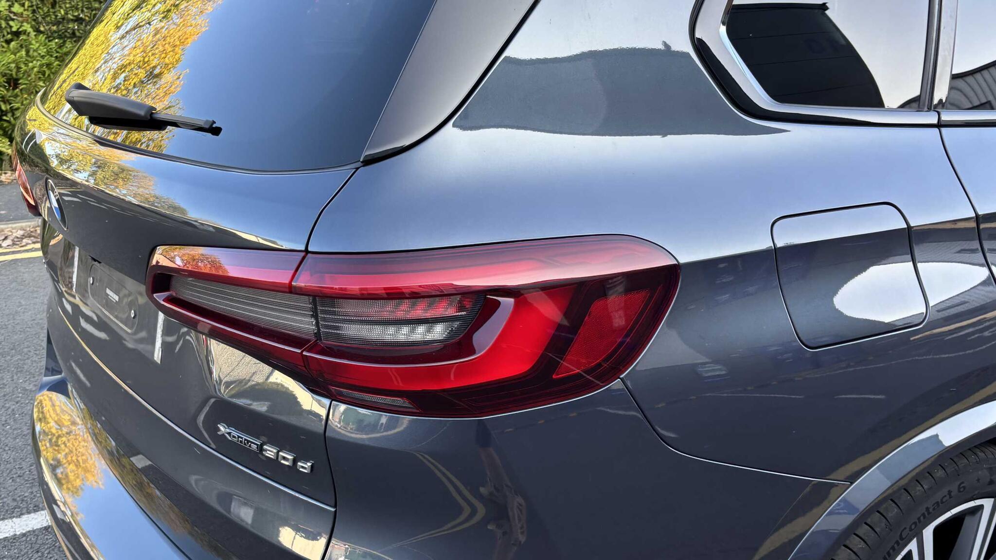 BMW X5 view 38