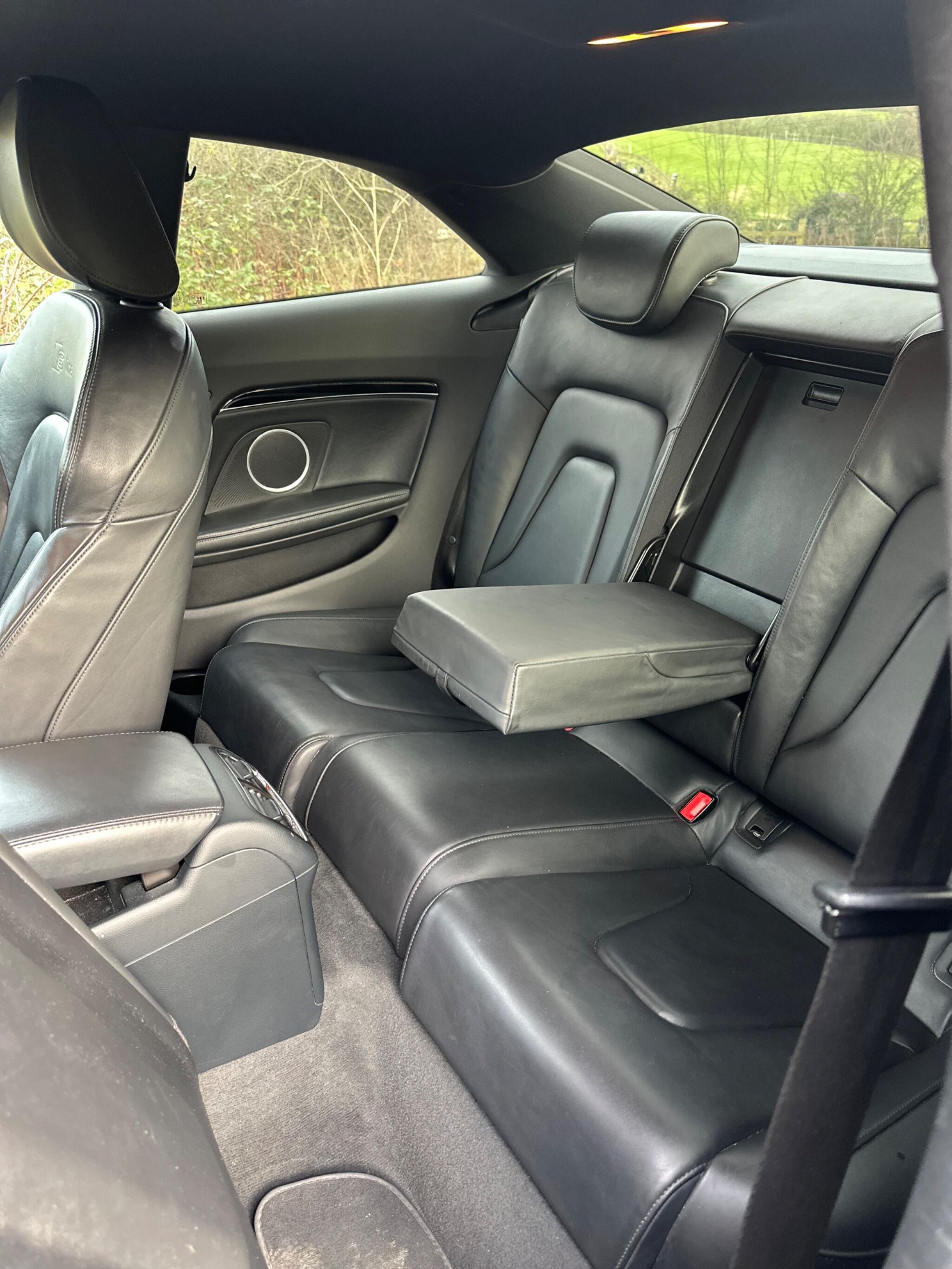 2013 Audi A5 2.0 TDI Black Edition Euro 5 (s/s) 2dr • 118,000 miles image 16
