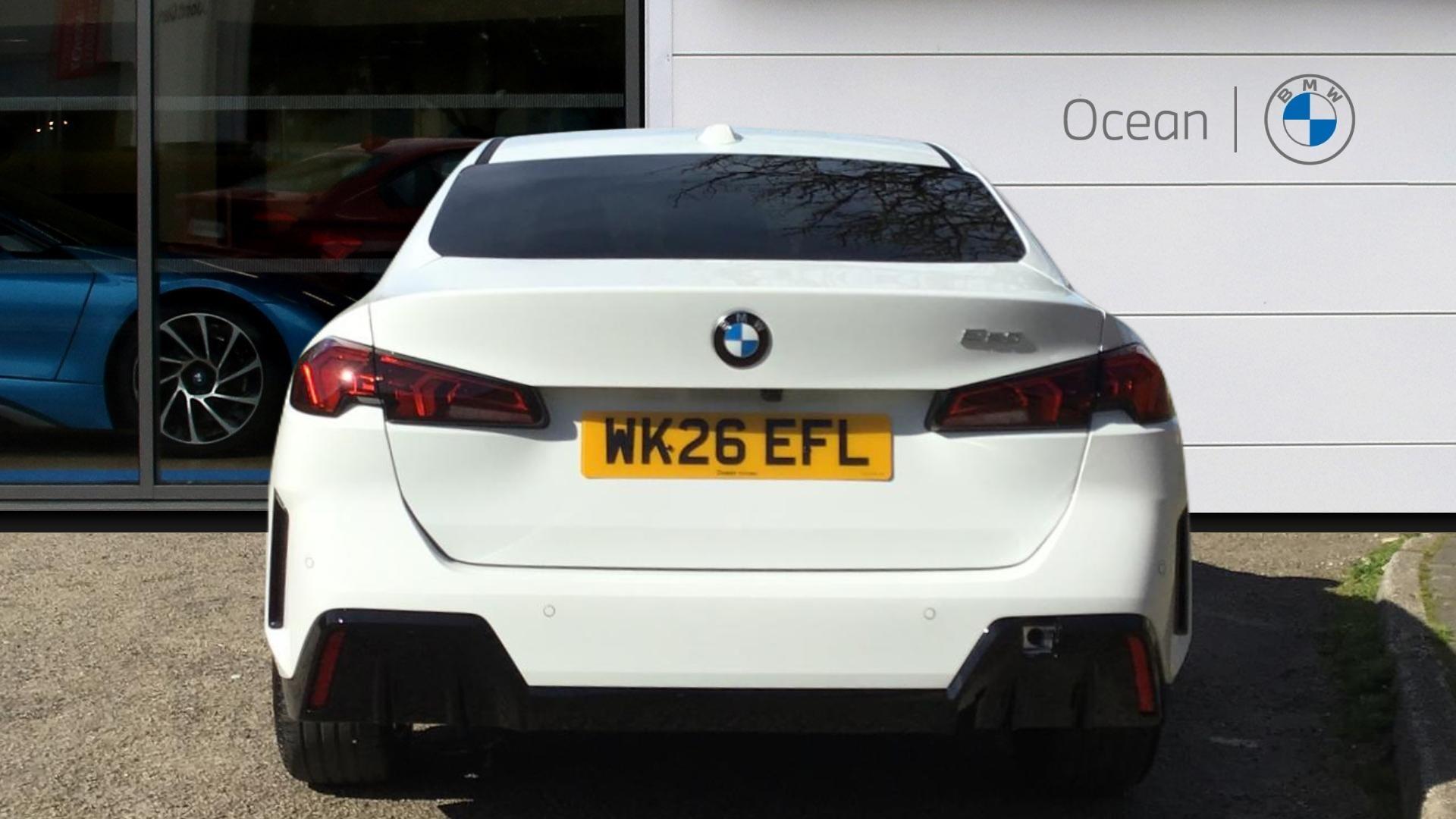 BMW 2 Series view 15