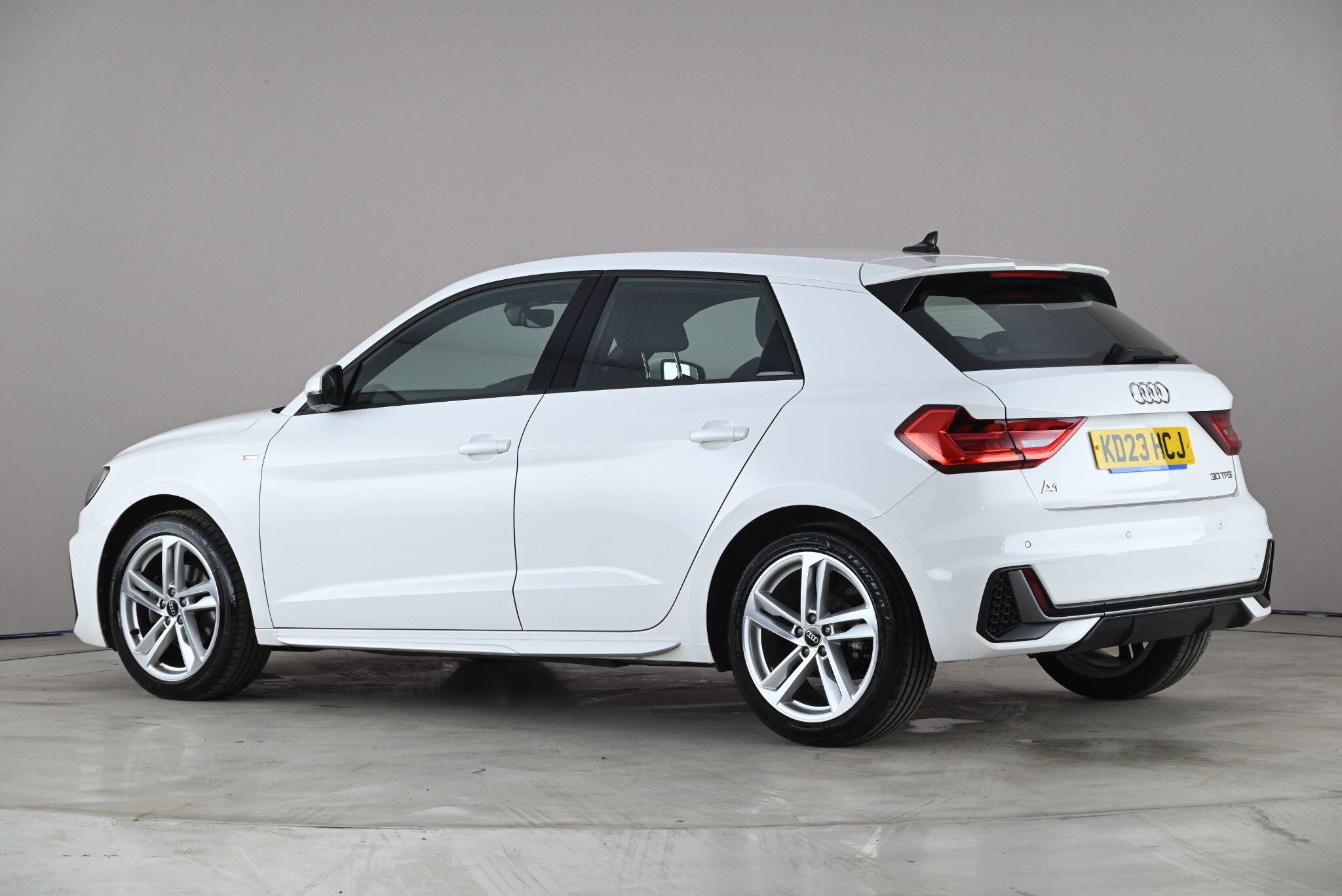 Audi A1 view 5