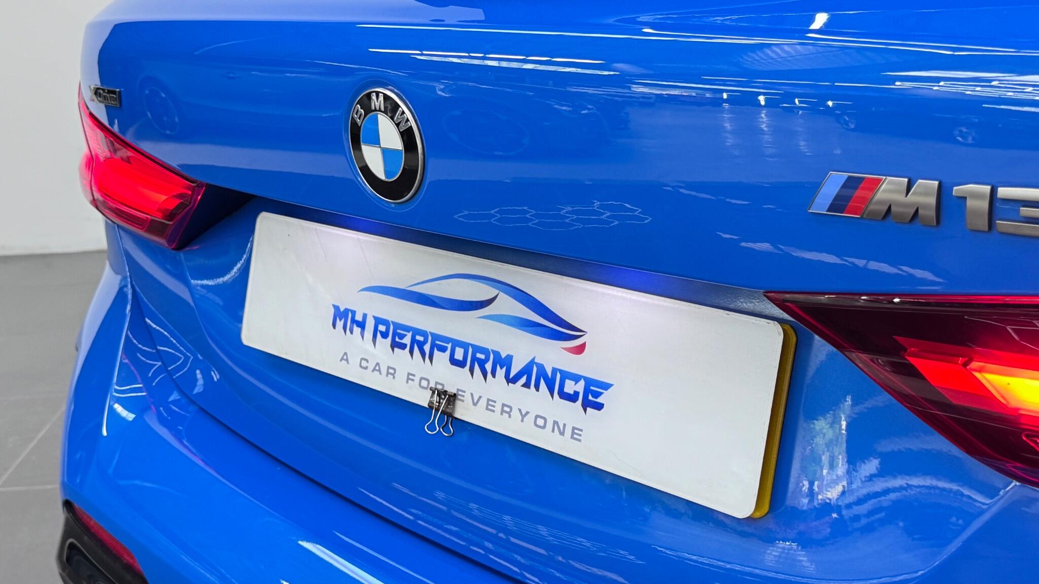 BMW 1 Series view 22
