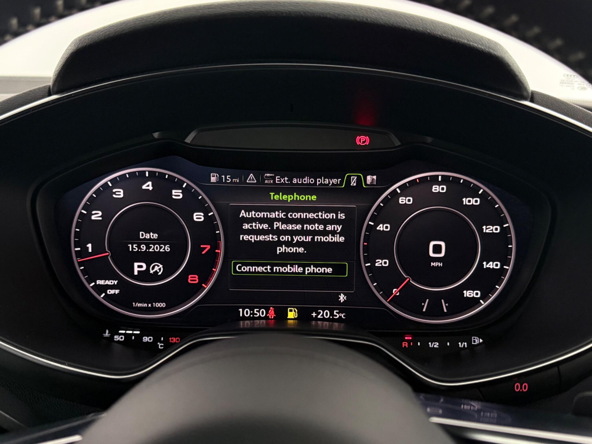 Audi TT view 23