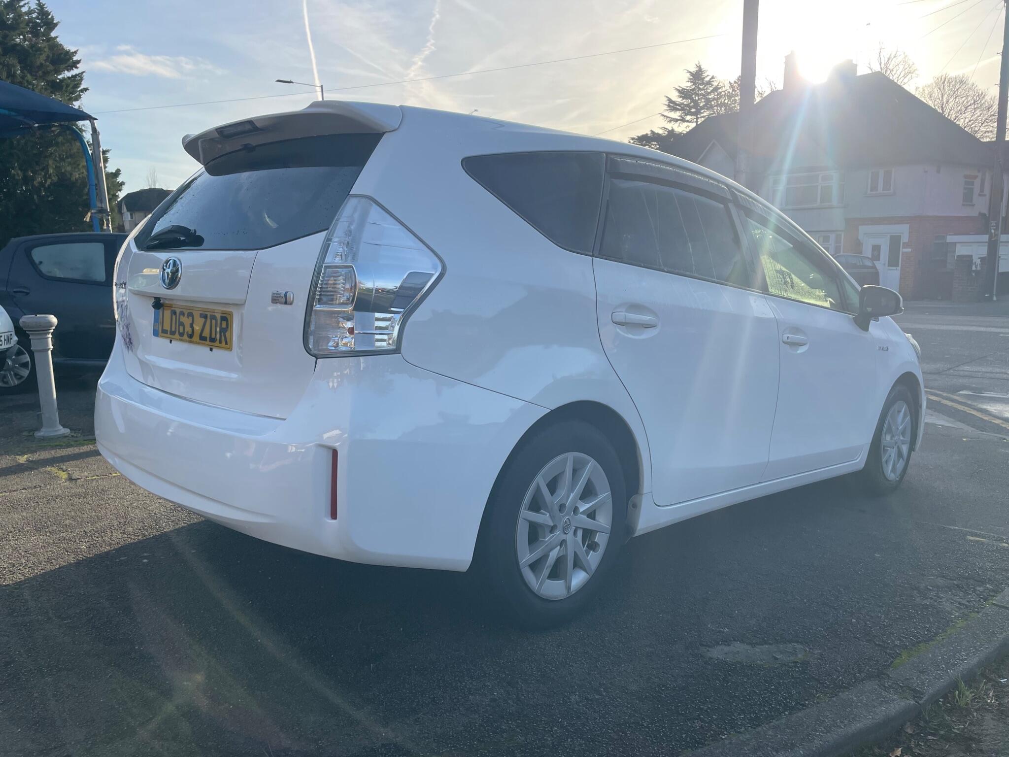 2014 Toyota Prius 1.5 CVT 4dr • 101,741 miles image 16