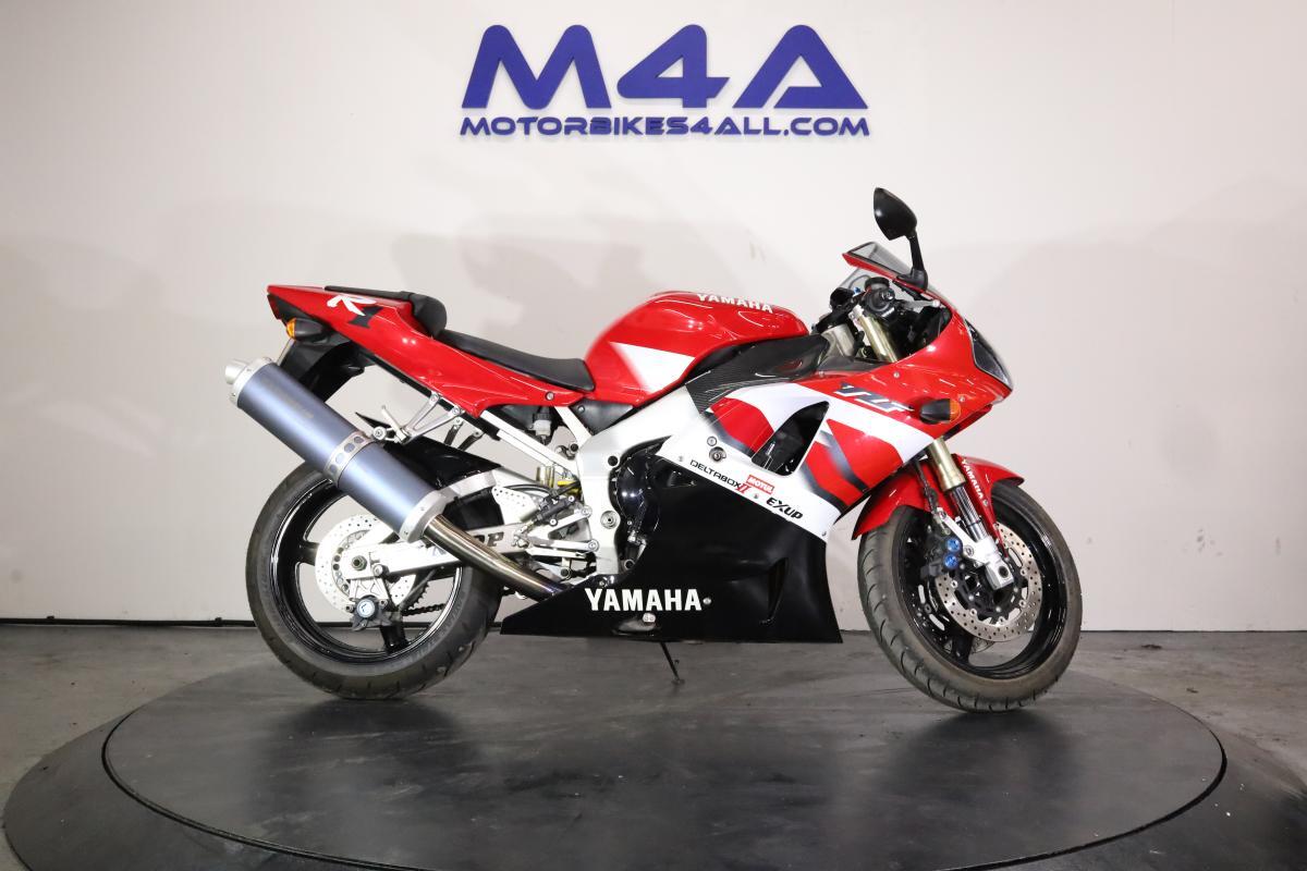 2000 Yamaha R1 for sale for £4,990 in NEWENT, GLOUCESTERSHIRE