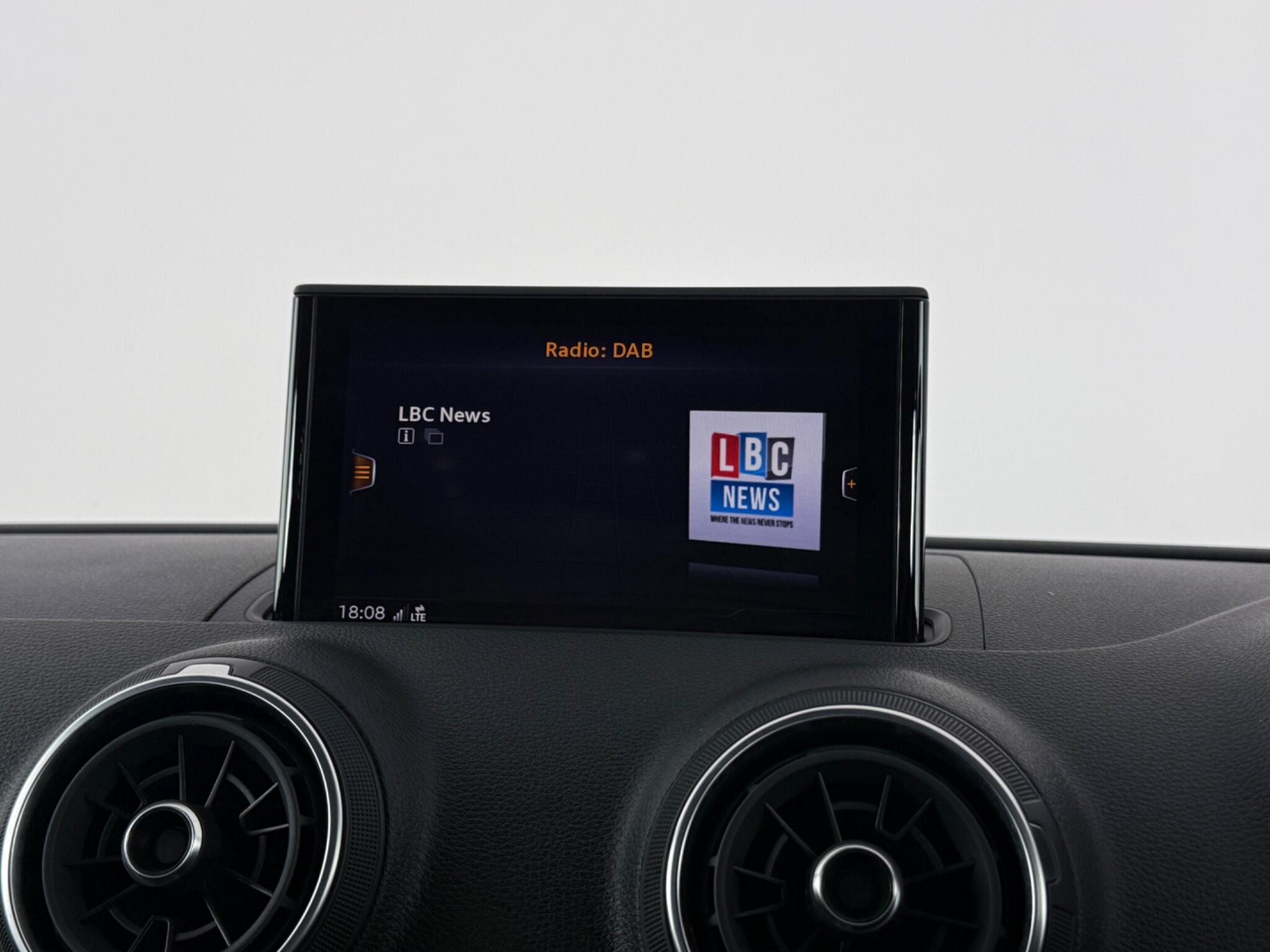 Audi A3 view 25