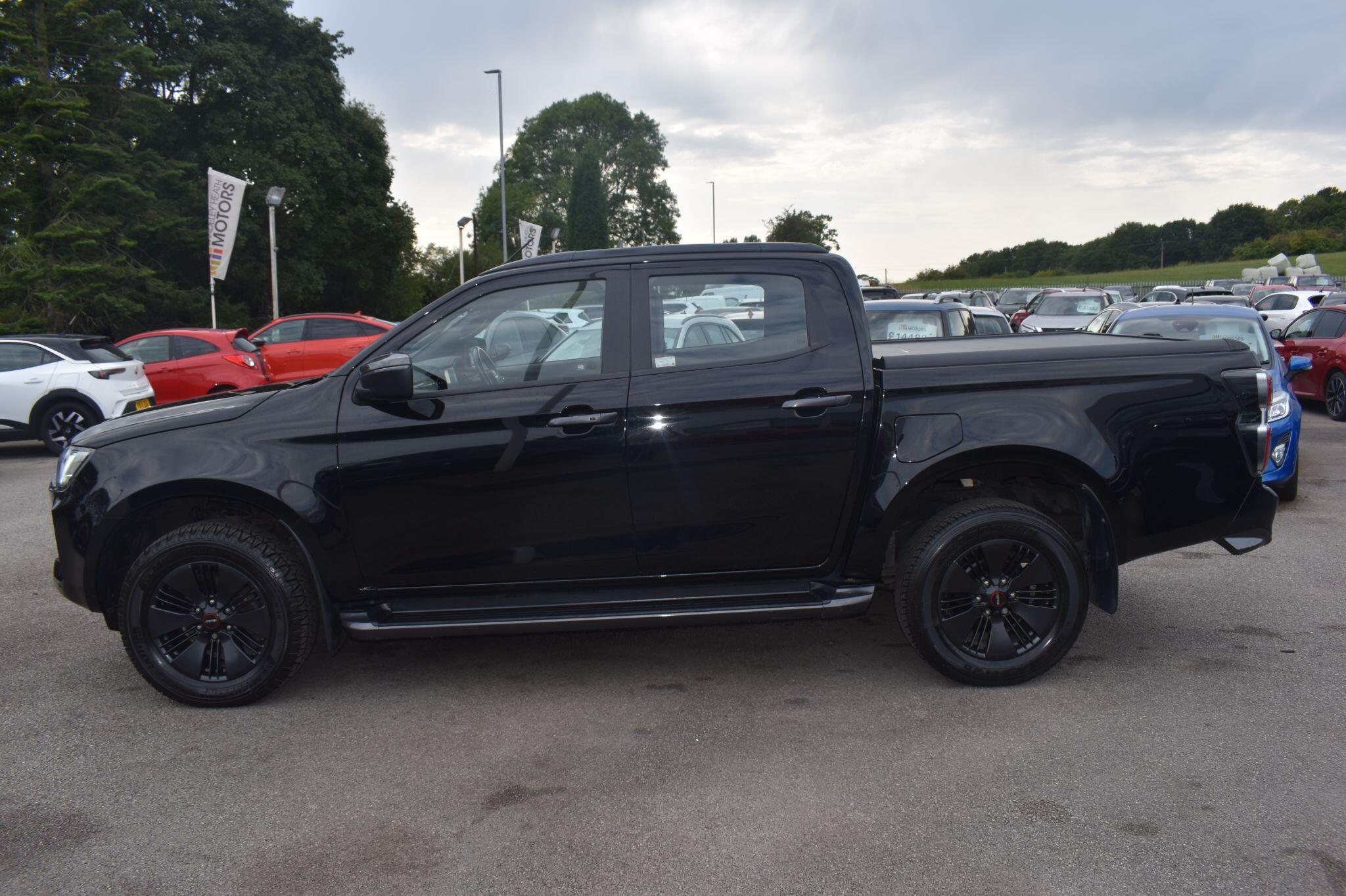 D-Max - 1.9 TD V-Cross Auto 4WD Euro 6 (s/s) 4dr - Image 14