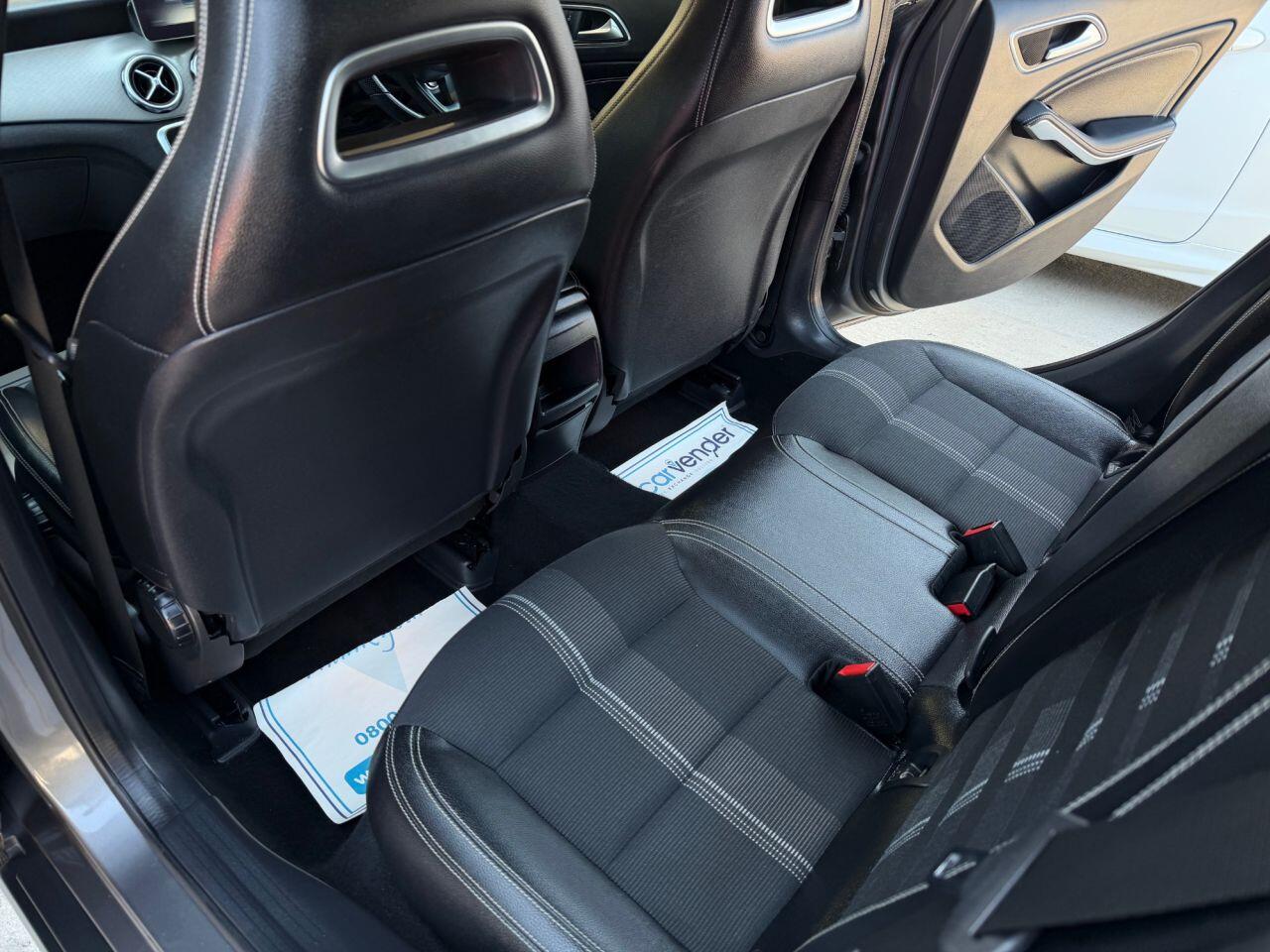 Mercedes-Benz Gla view 21