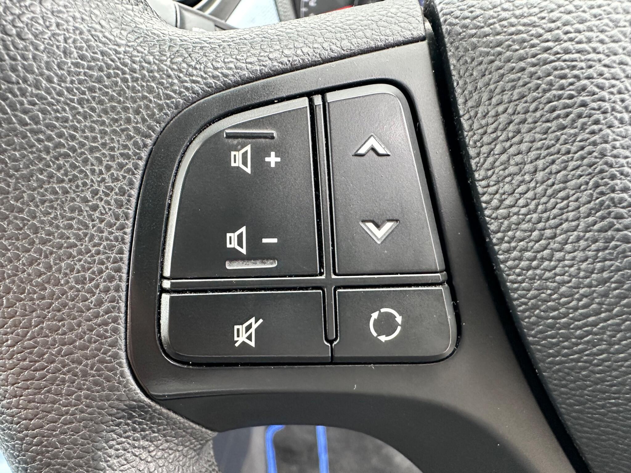 Hyundai I10 view 16