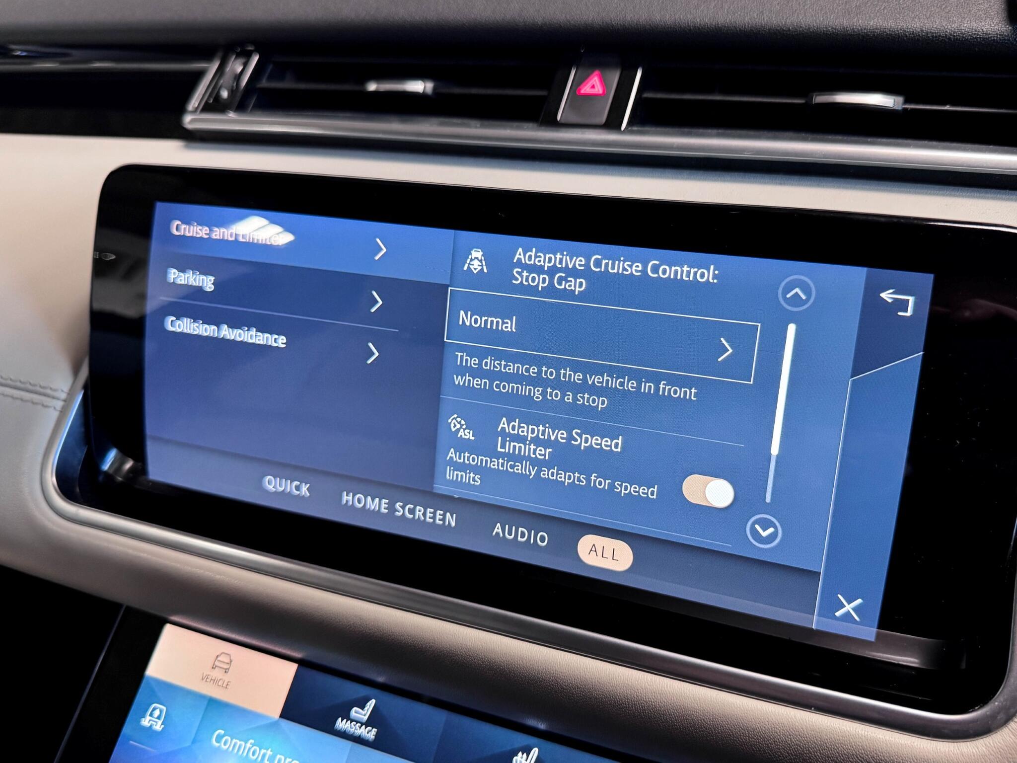 Land Rover Range Rover Velar view 72