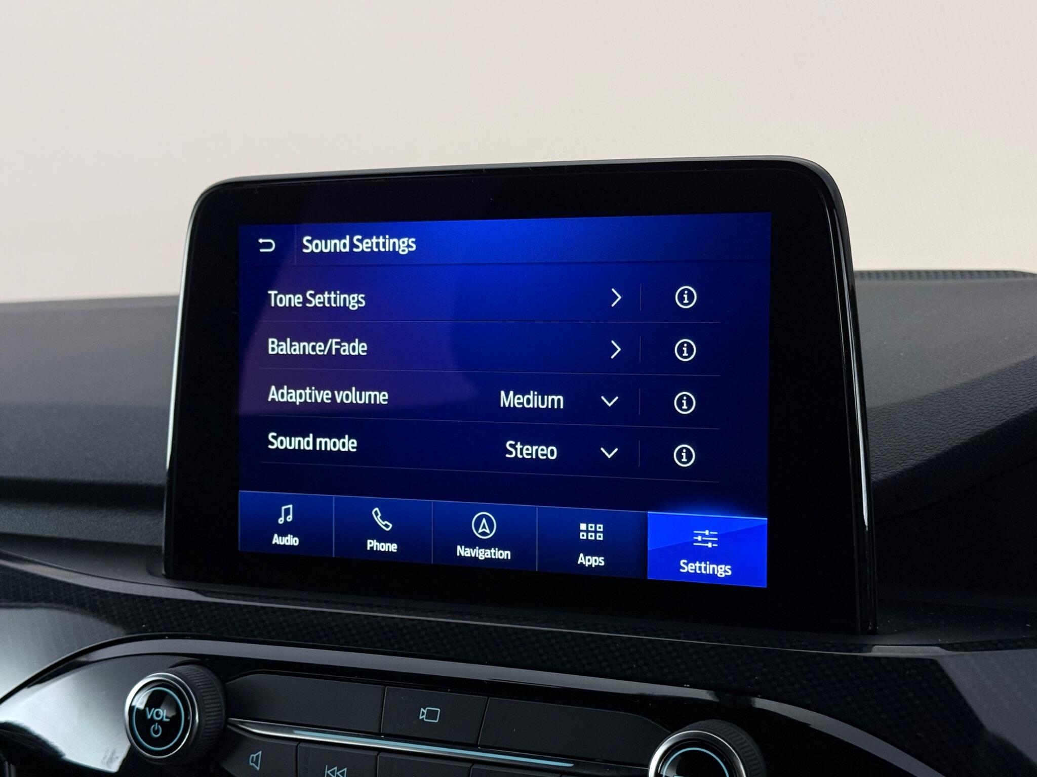 Ford Kuga view 32