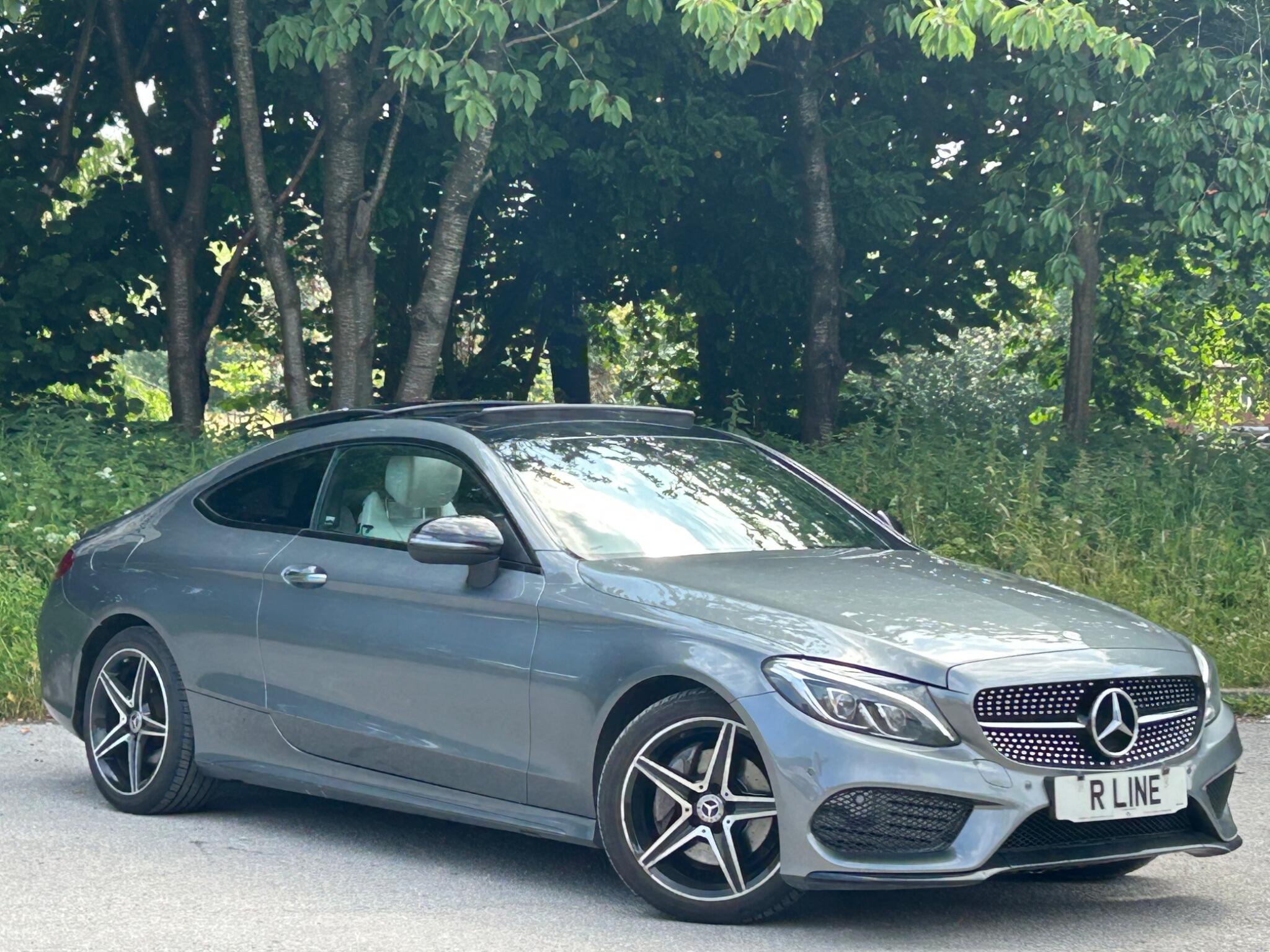 Mercedes-Benz C-Class view 3