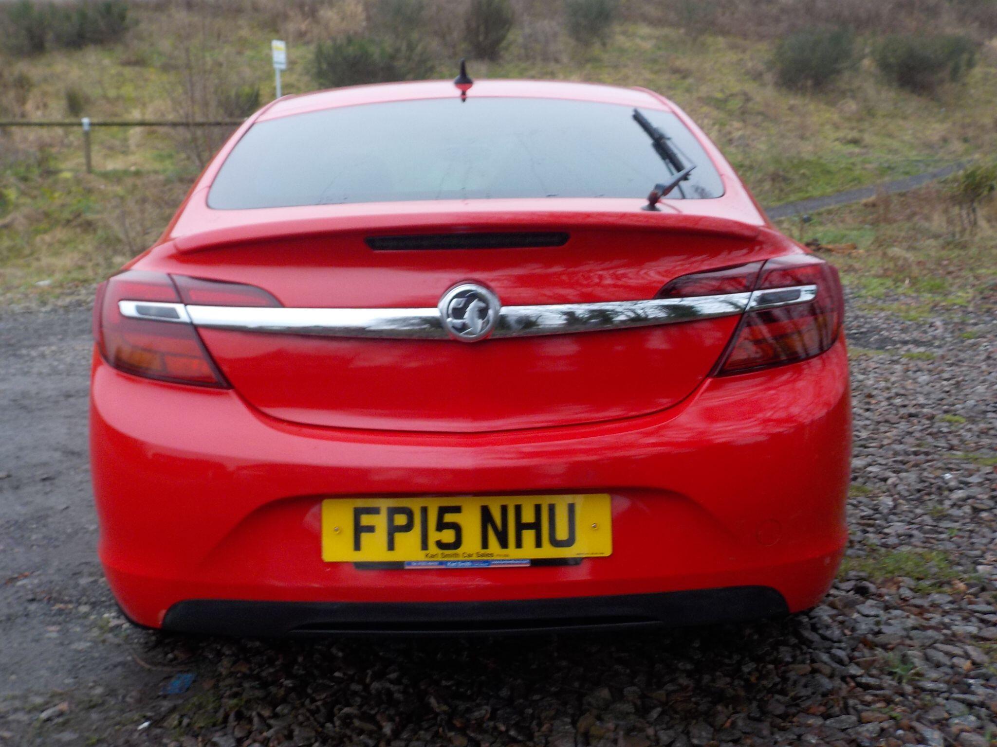 Vauxhall Insignia 1.8 16V SRi Nav Euro 5 5dr