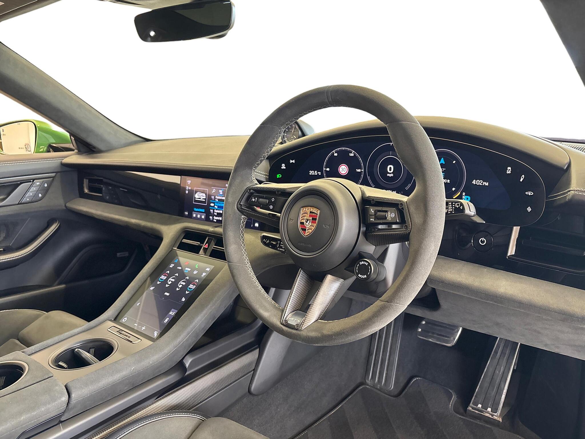 Porsche Taycan view 10