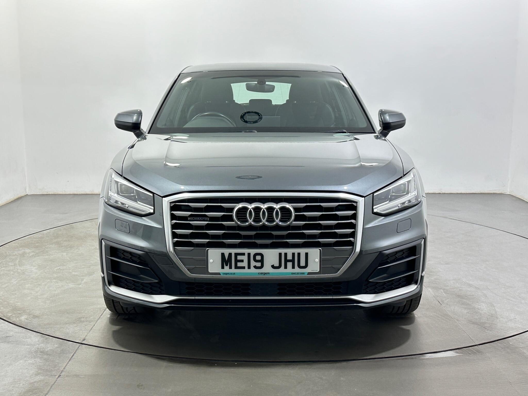 Audi Q2 view 3