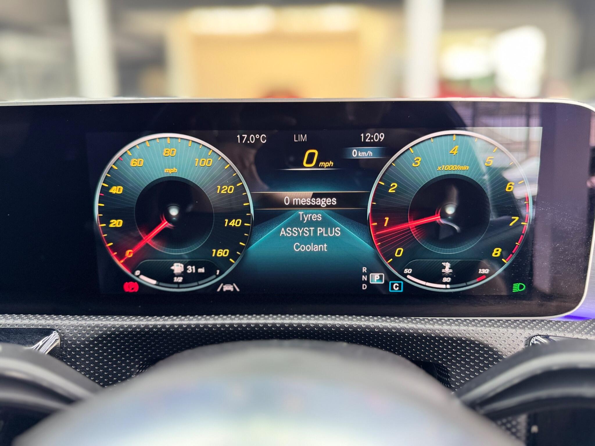 Mercedes-Benz A-Class view 33