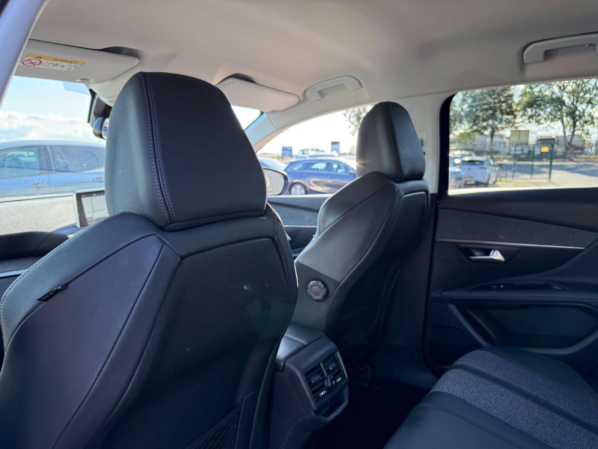 Peugeot 3008 view 68