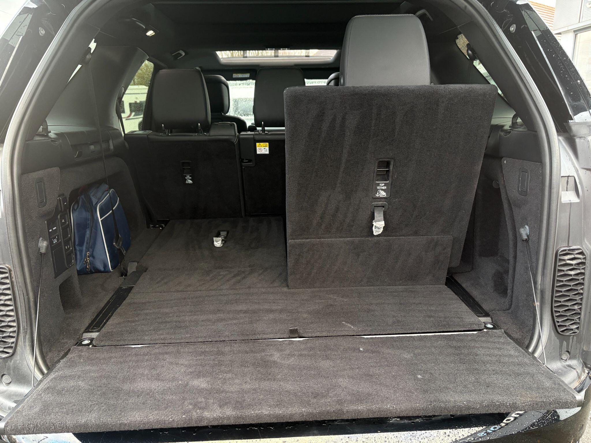 Land Rover Discovery 3 view 36
