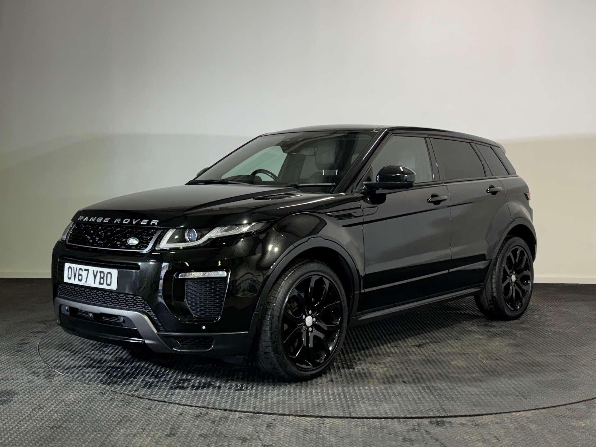 Land Rover Range Rover Evoque view 3