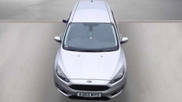 Ford Focus view 7