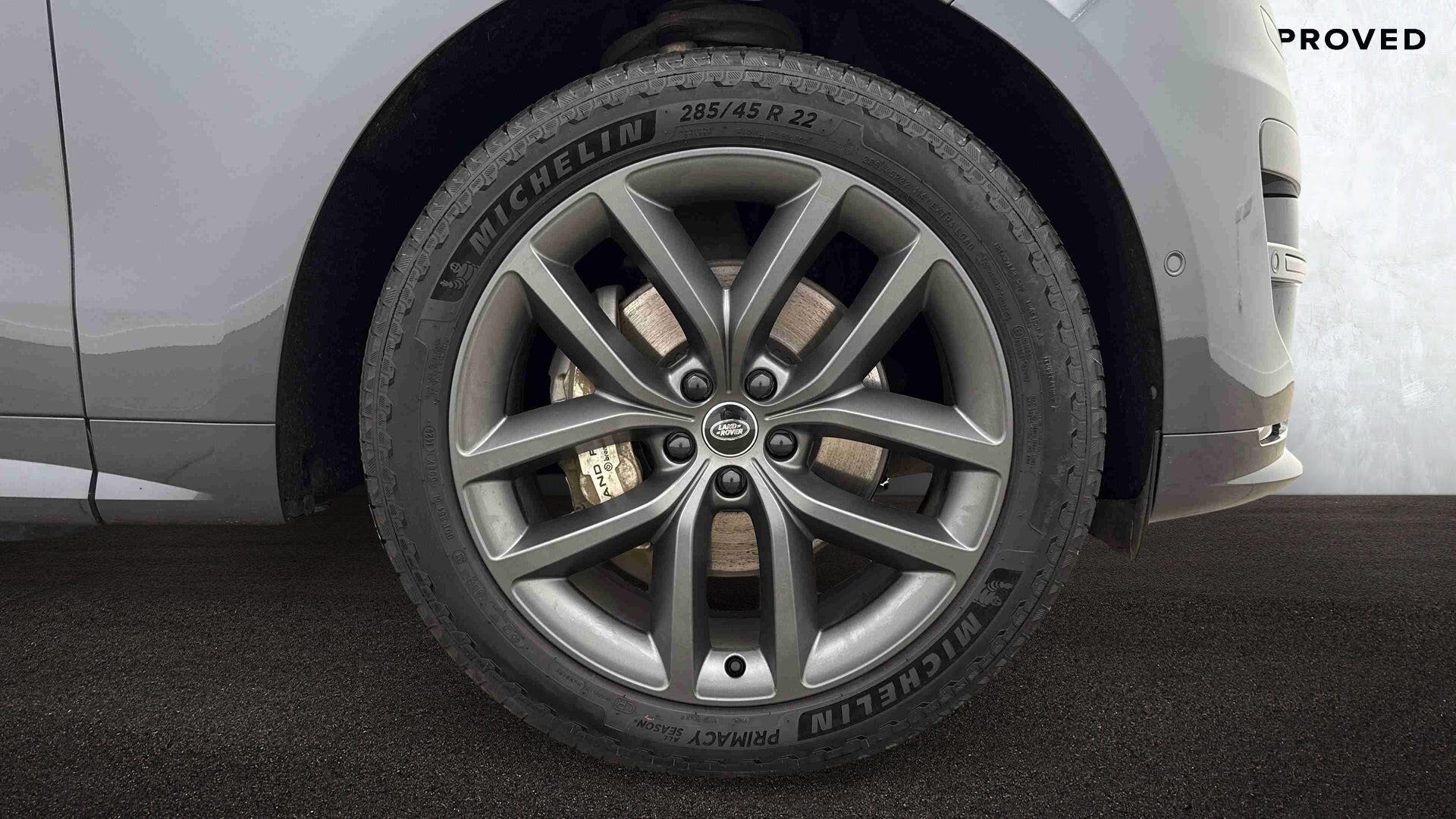 Land Rover Range Rover Sport view 8