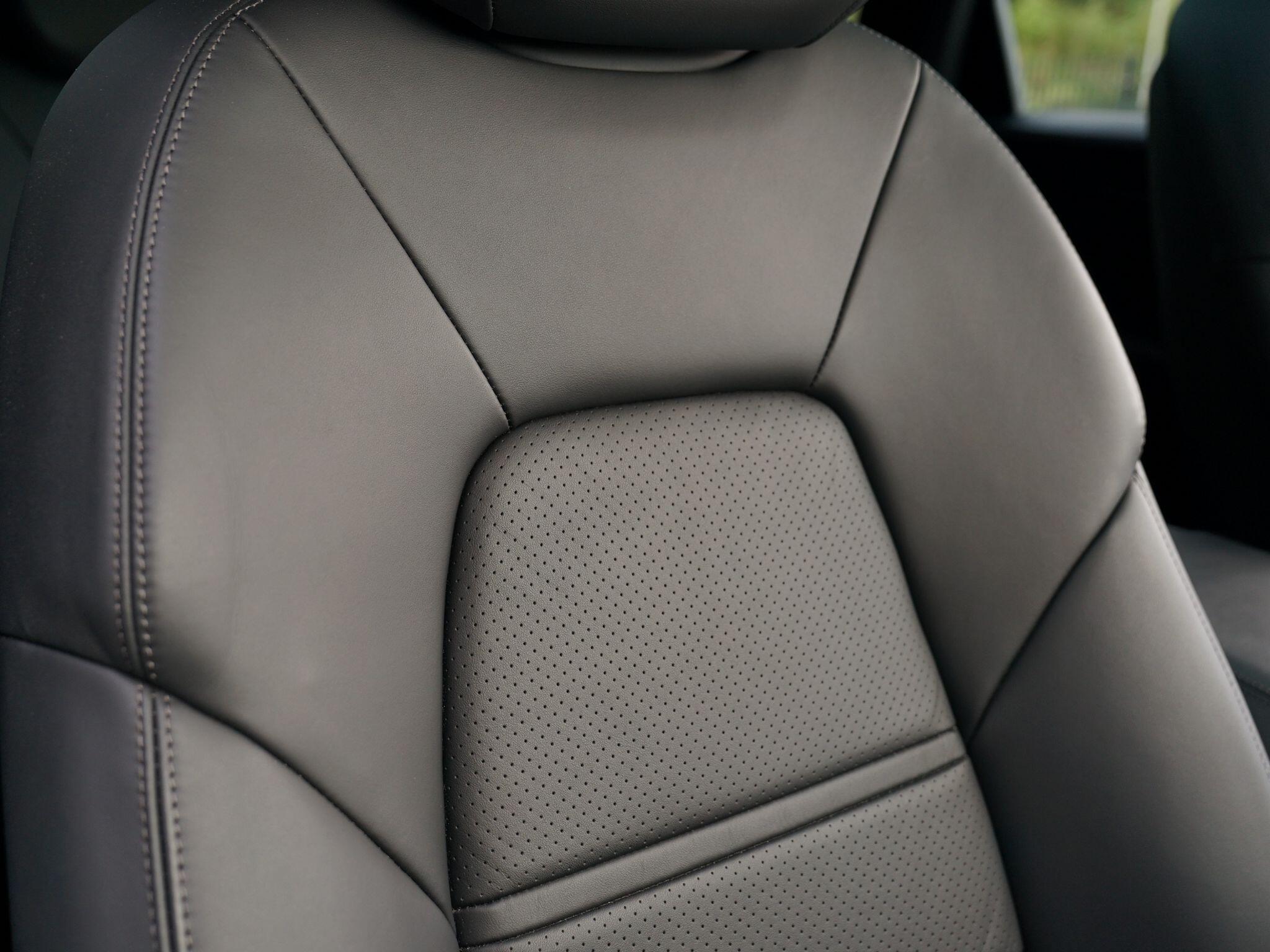 Porsche Cayenne view 75