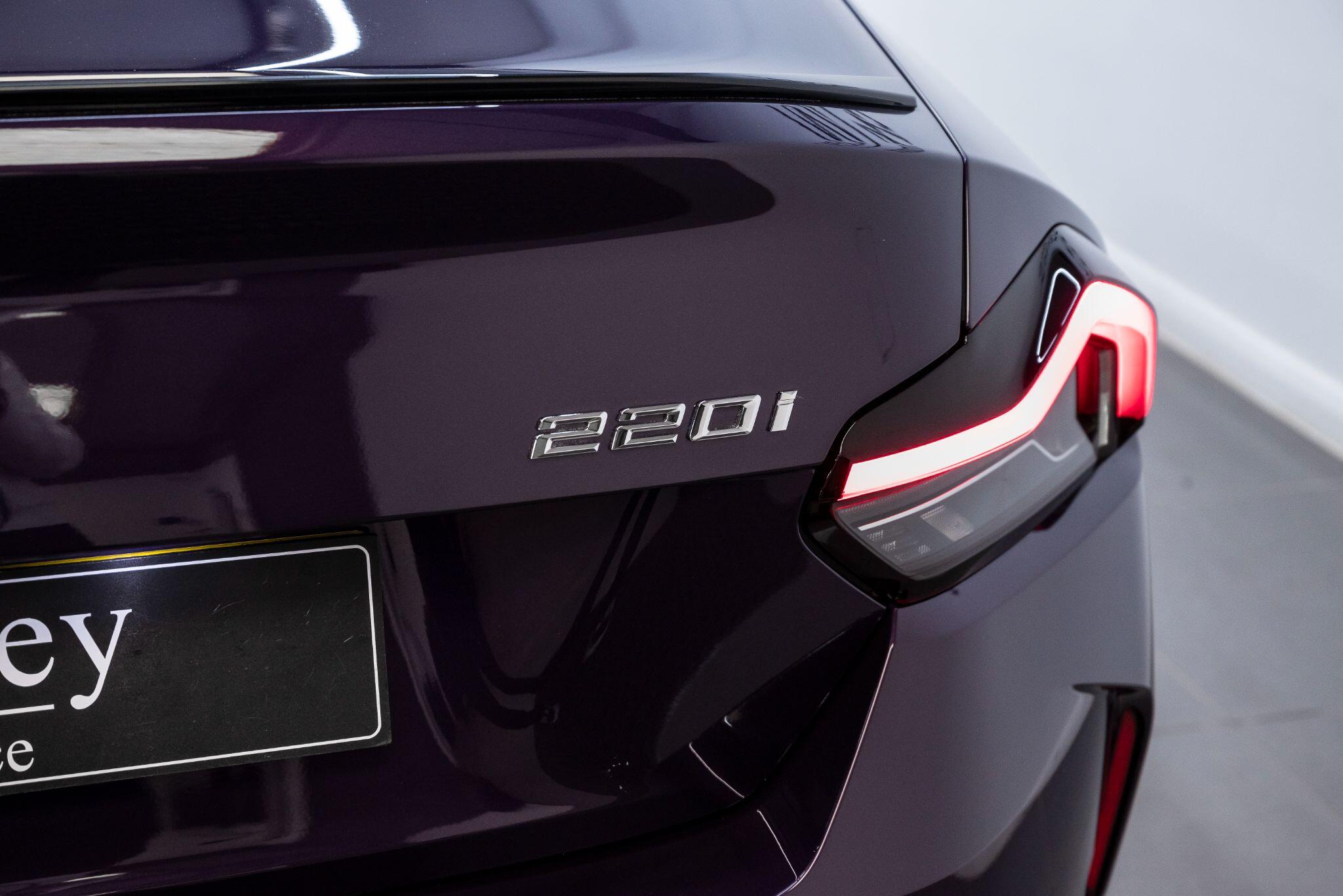 BMW 2 Series view 61