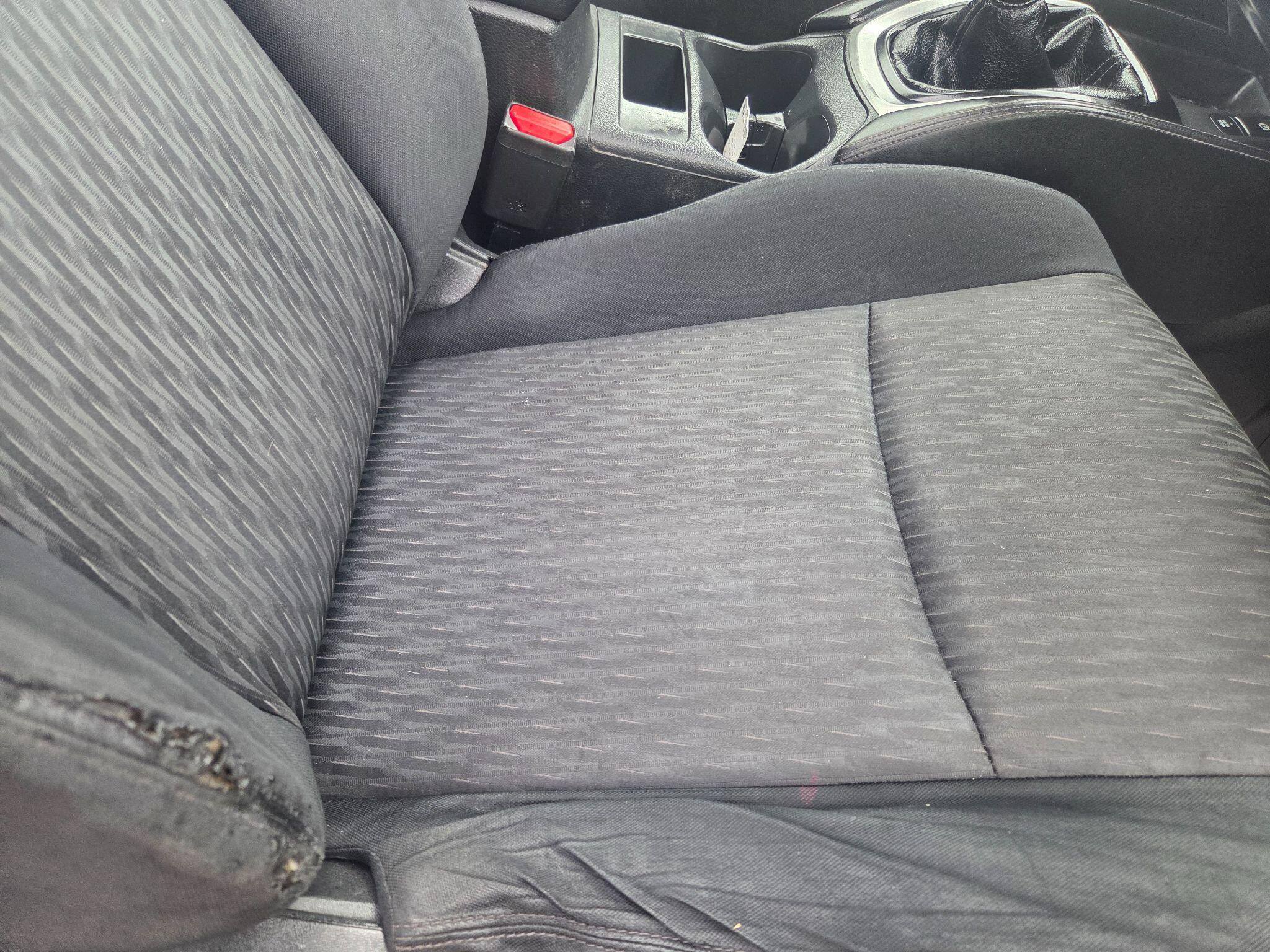 Nissan X-Trail view 17